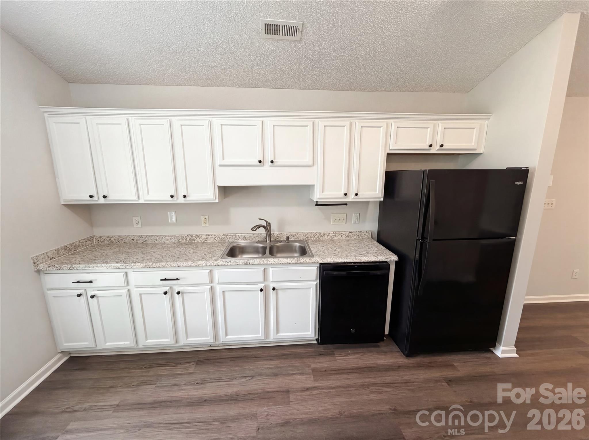 5406 Starflower Drive — Charlotte