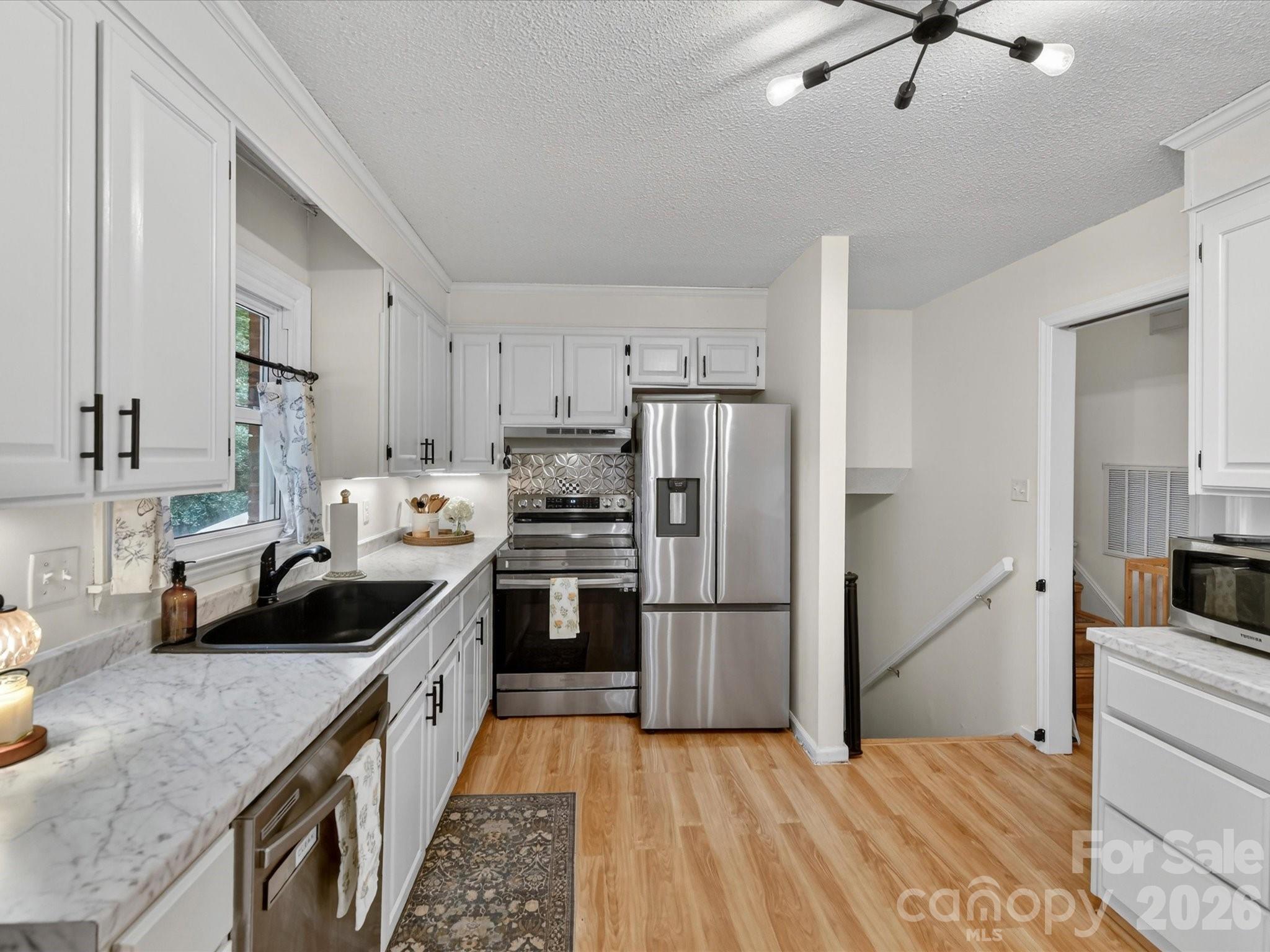 119 Cliffwood Circle — Mooresville