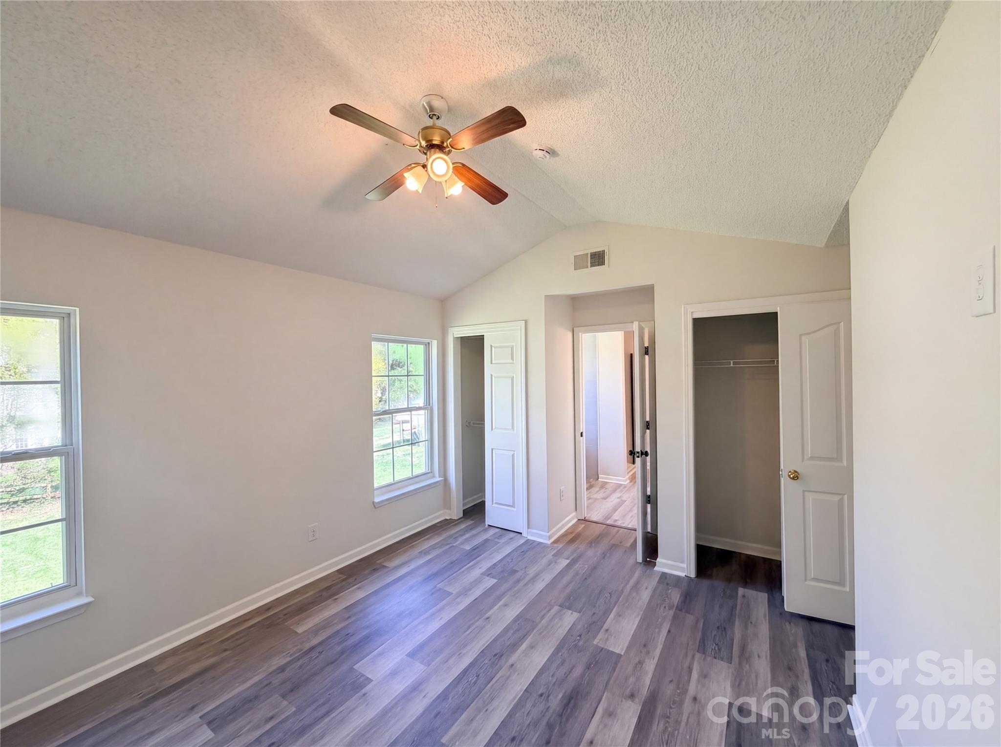 6032 Briggs Drive — Charlotte
