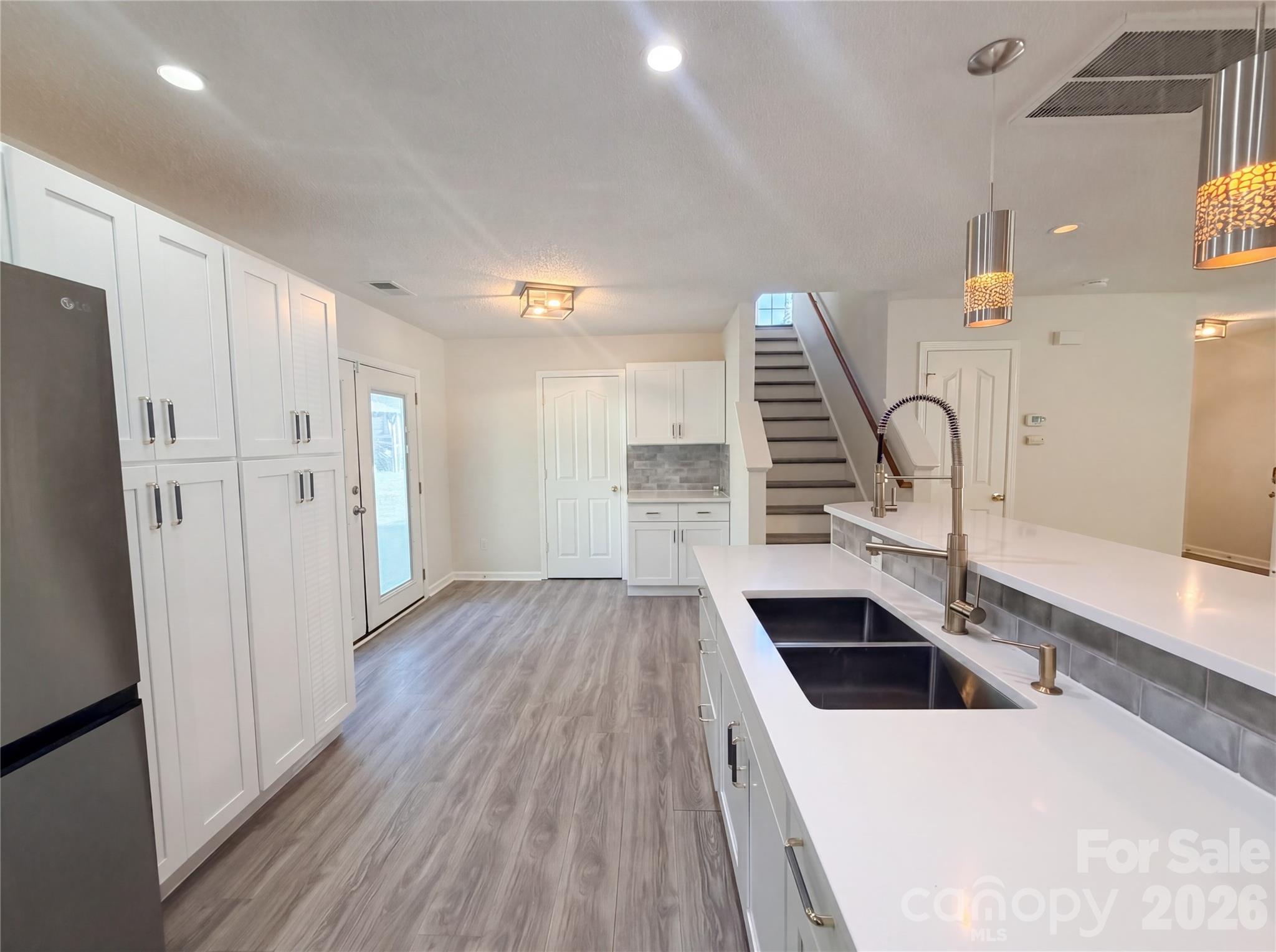 6032 Briggs Drive — Charlotte