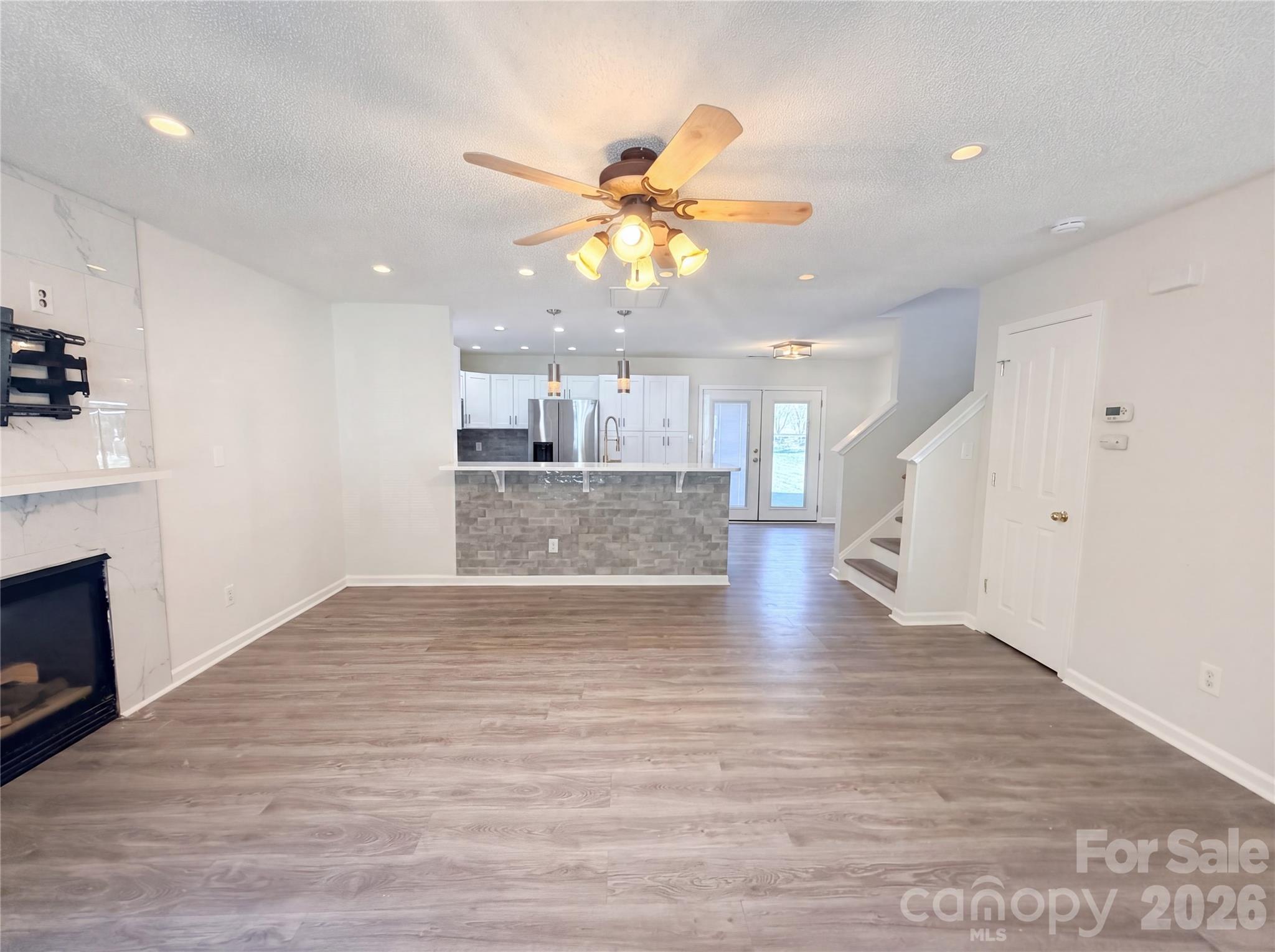 6032 Briggs Drive — Charlotte