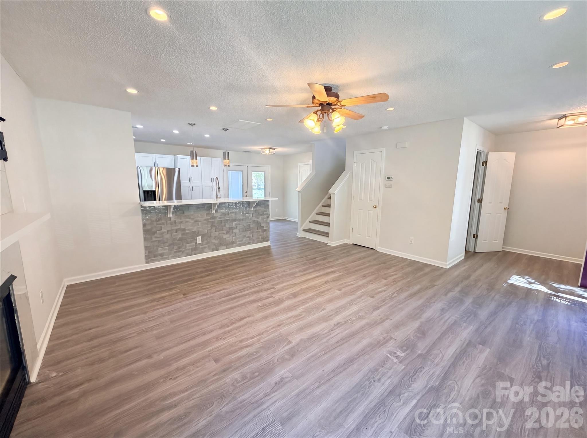 6032 Briggs Drive — Charlotte