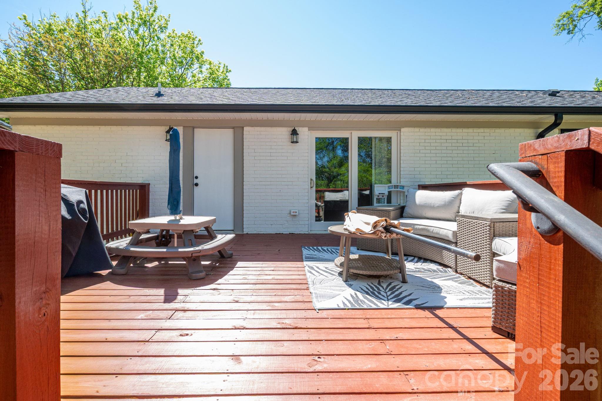 1537 Spangler Drive — Shelby