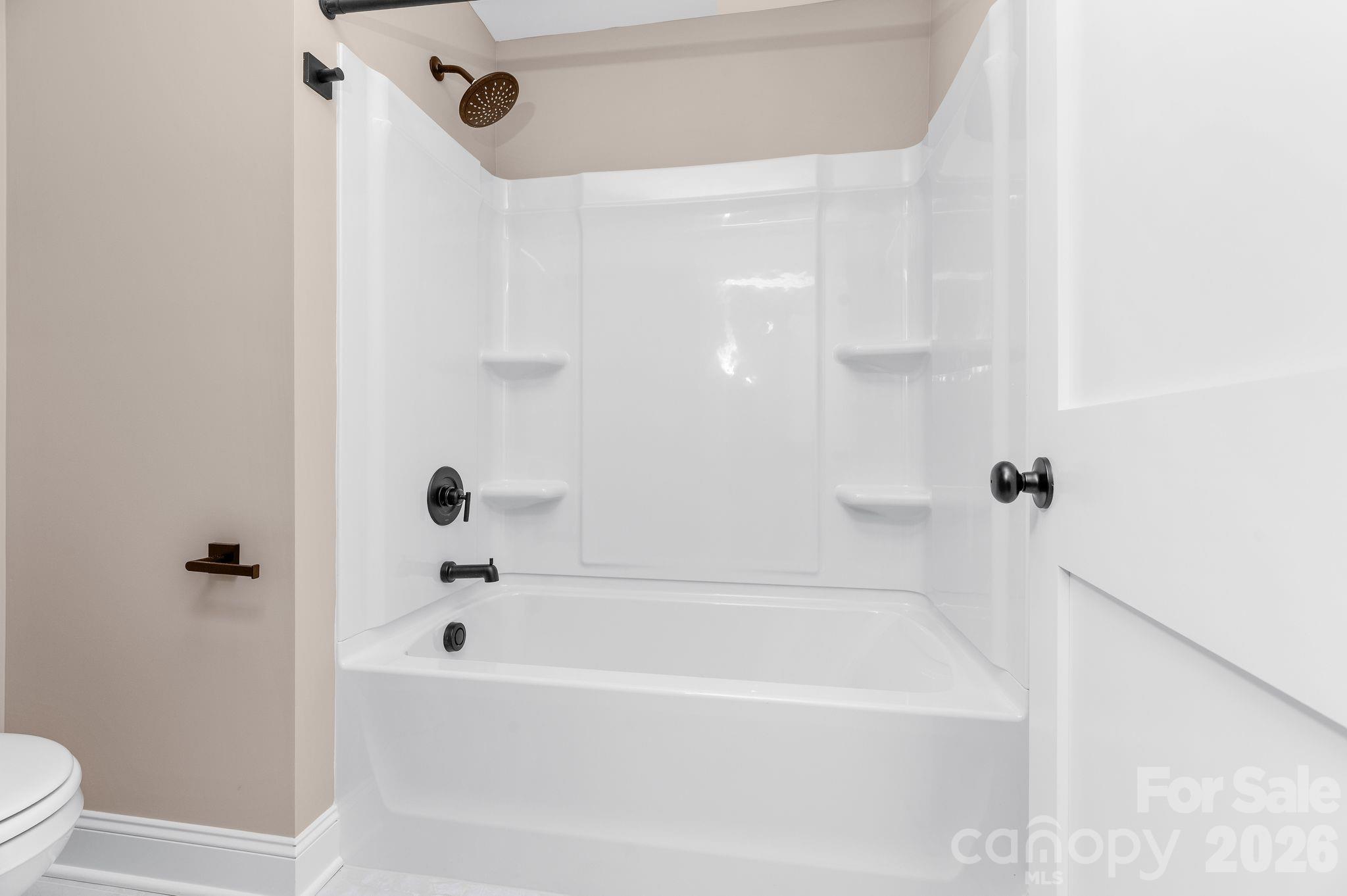 121 Sandpiper Drive #21 — Lexington