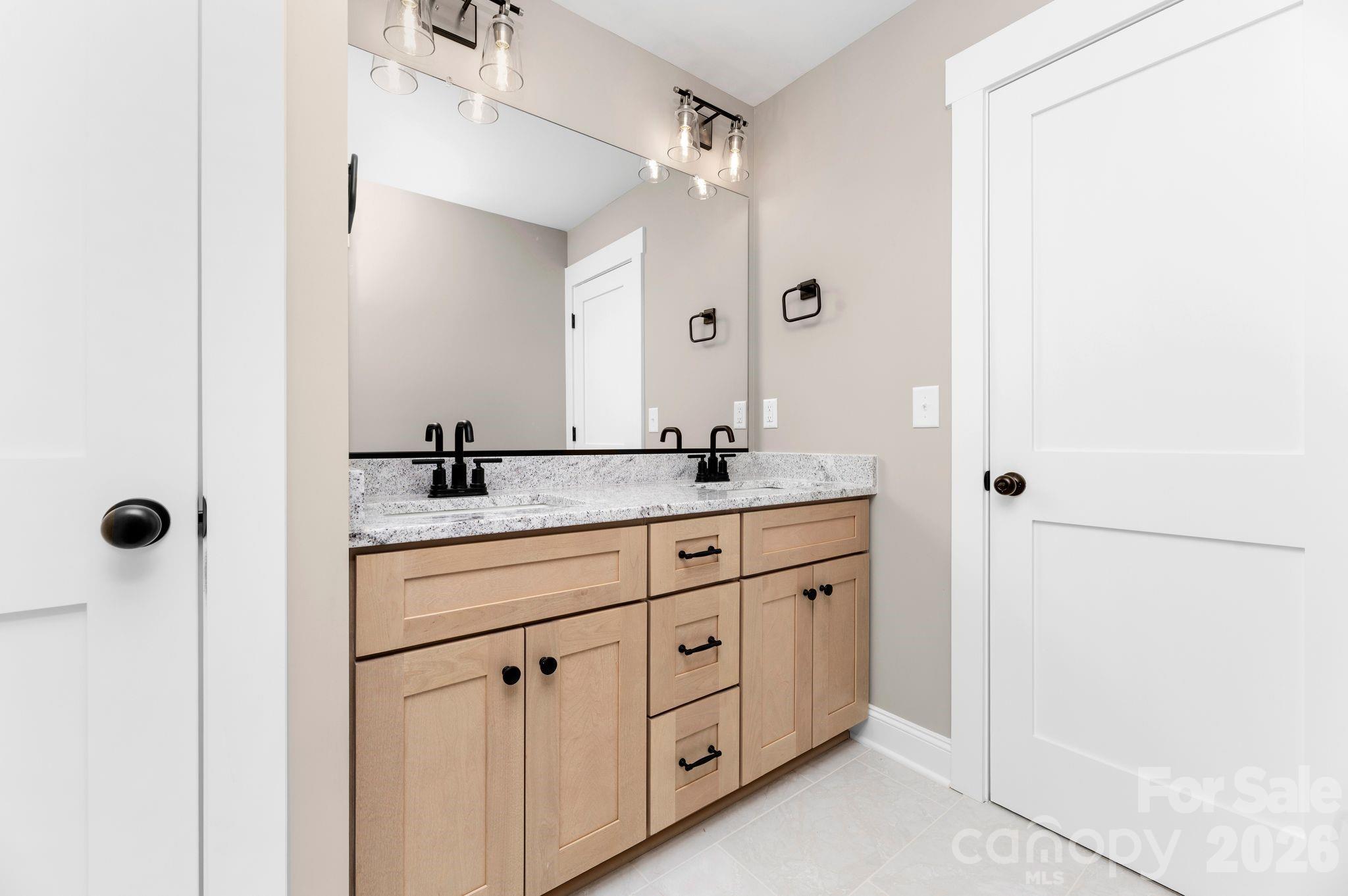 121 Sandpiper Drive #21 — Lexington