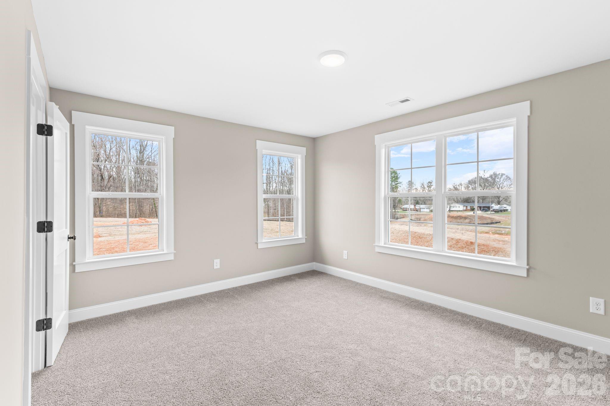 121 Sandpiper Drive #21 — Lexington
