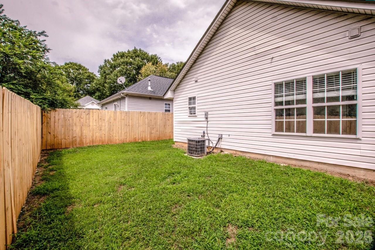 332 Cassidy Lane — Mooresville