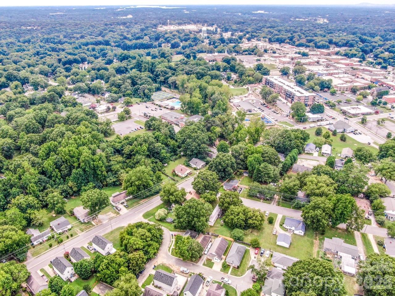 332 Cassidy Lane — Mooresville