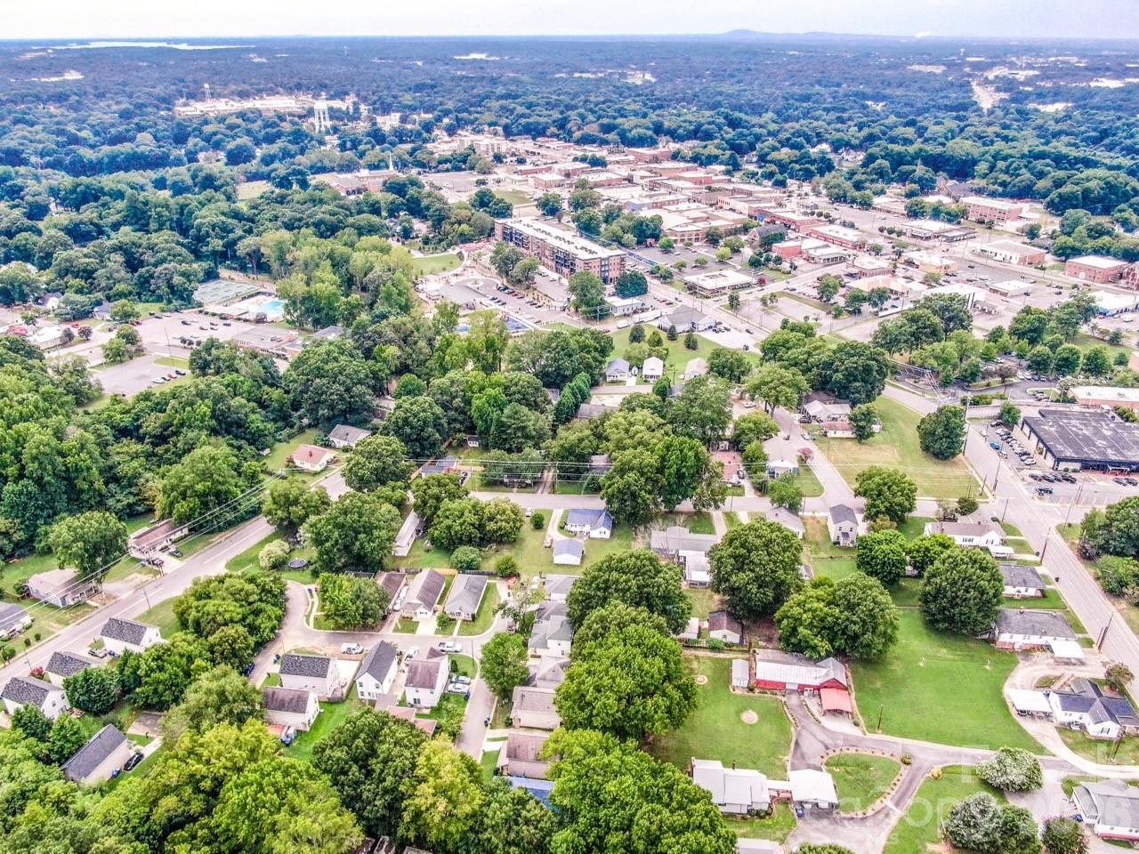 332 Cassidy Lane — Mooresville