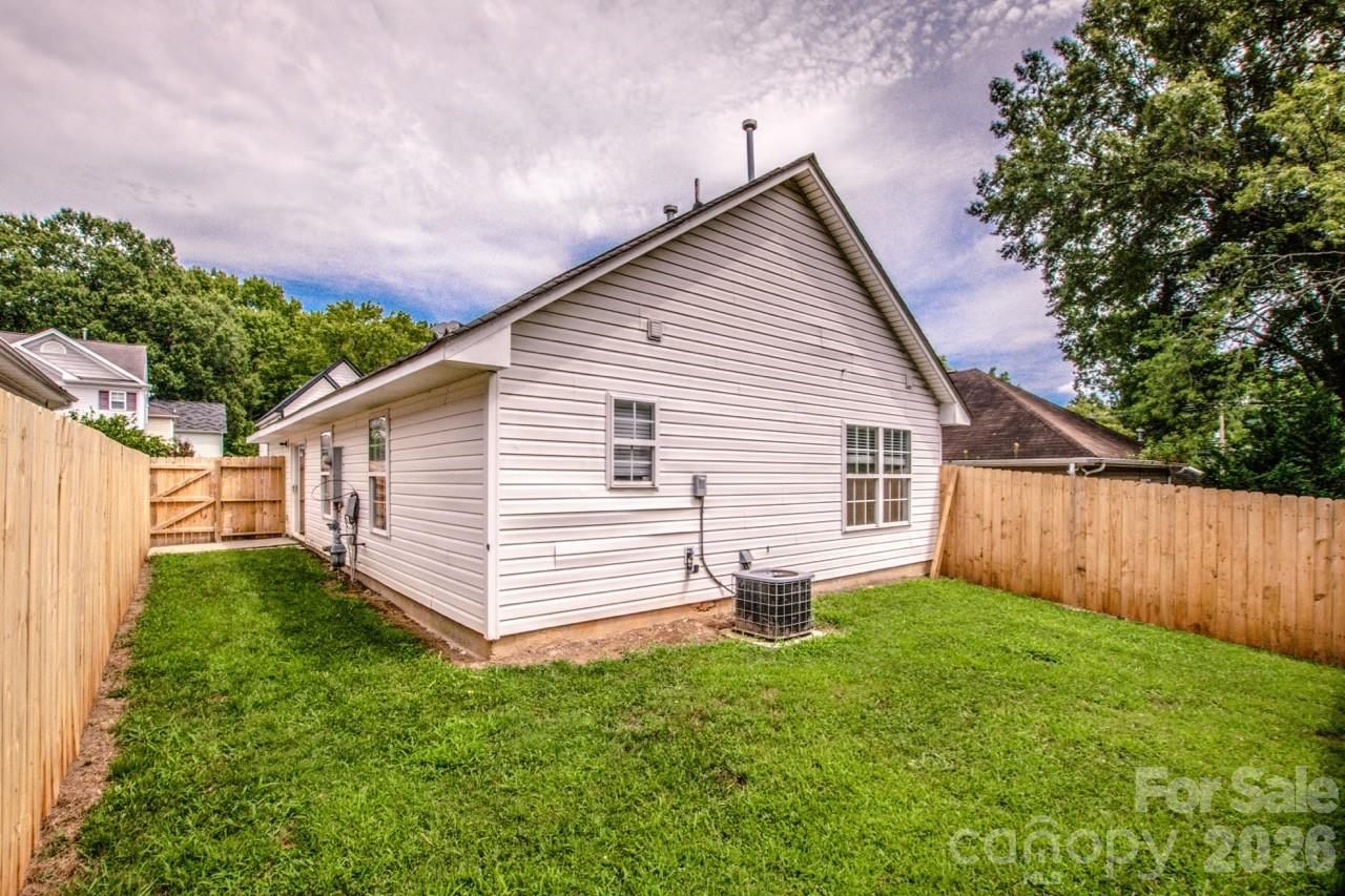 332 Cassidy Lane — Mooresville