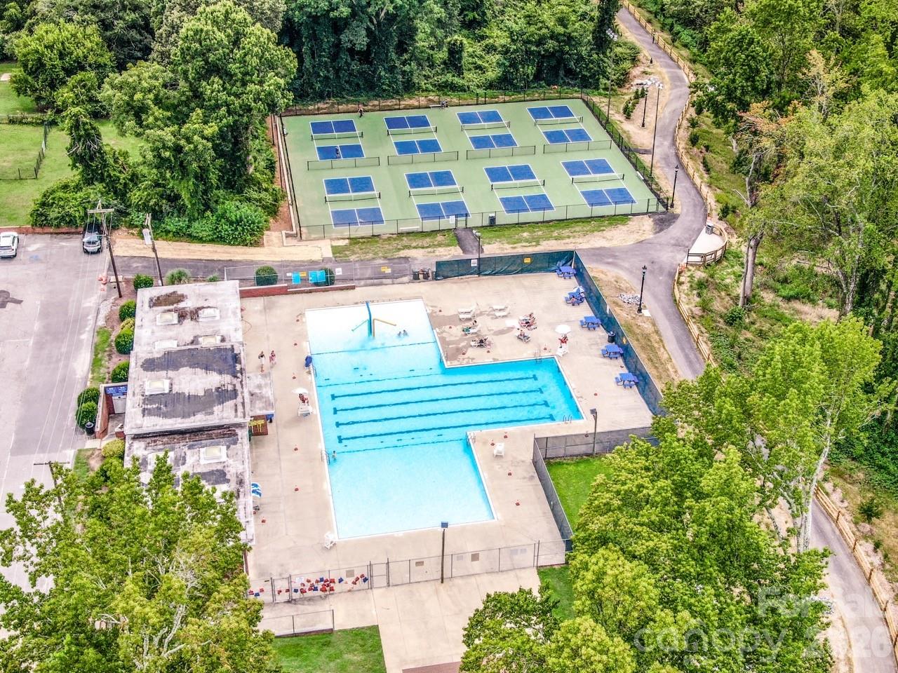 332 Cassidy Lane — Mooresville