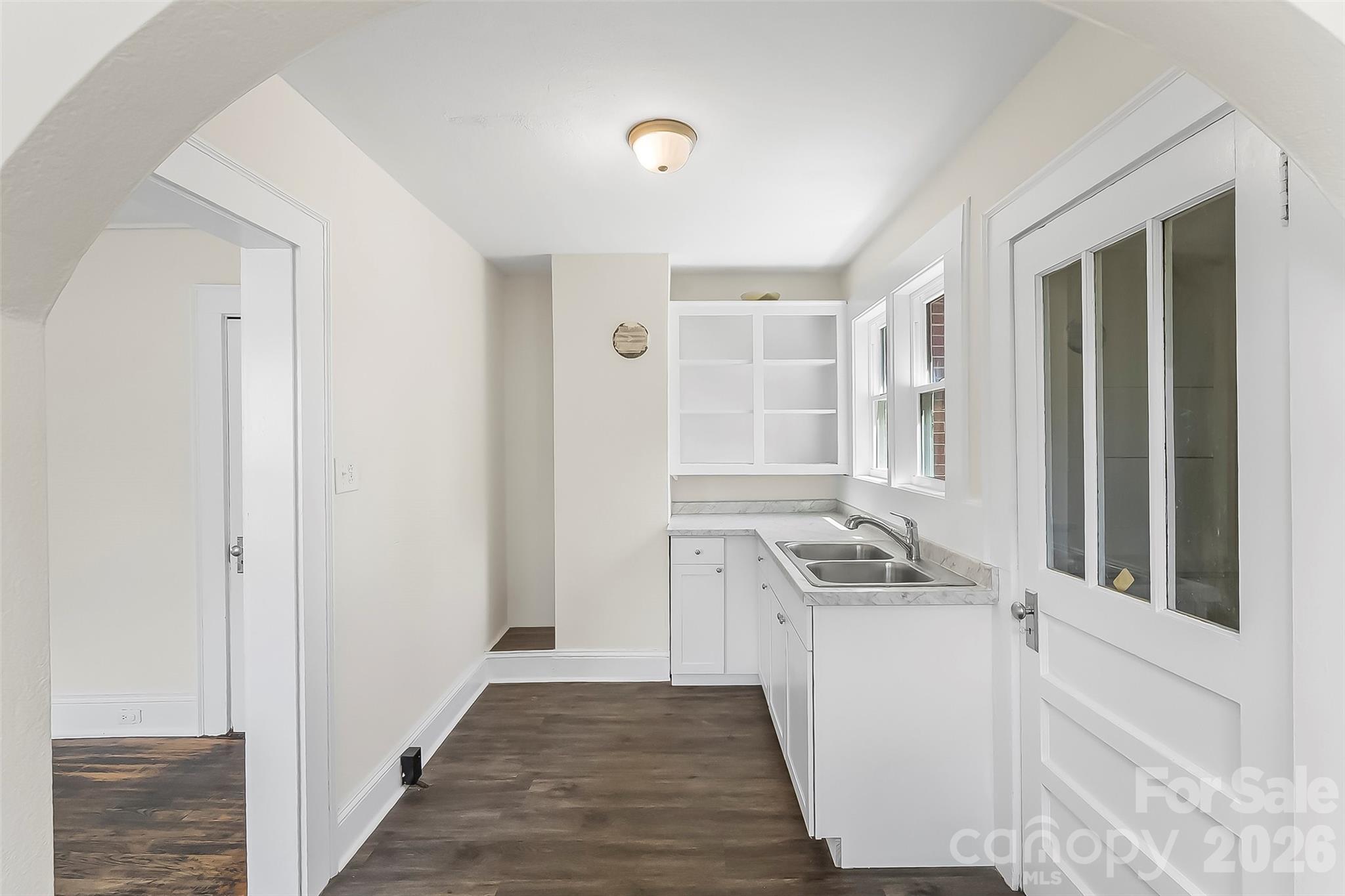 608 E Concord Street — Morganton