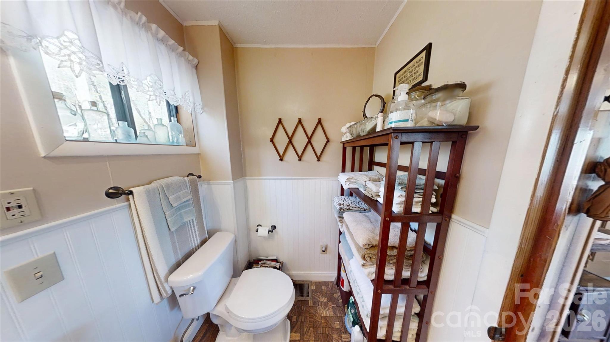 321 Doris Lisa View Drive — Hendersonville