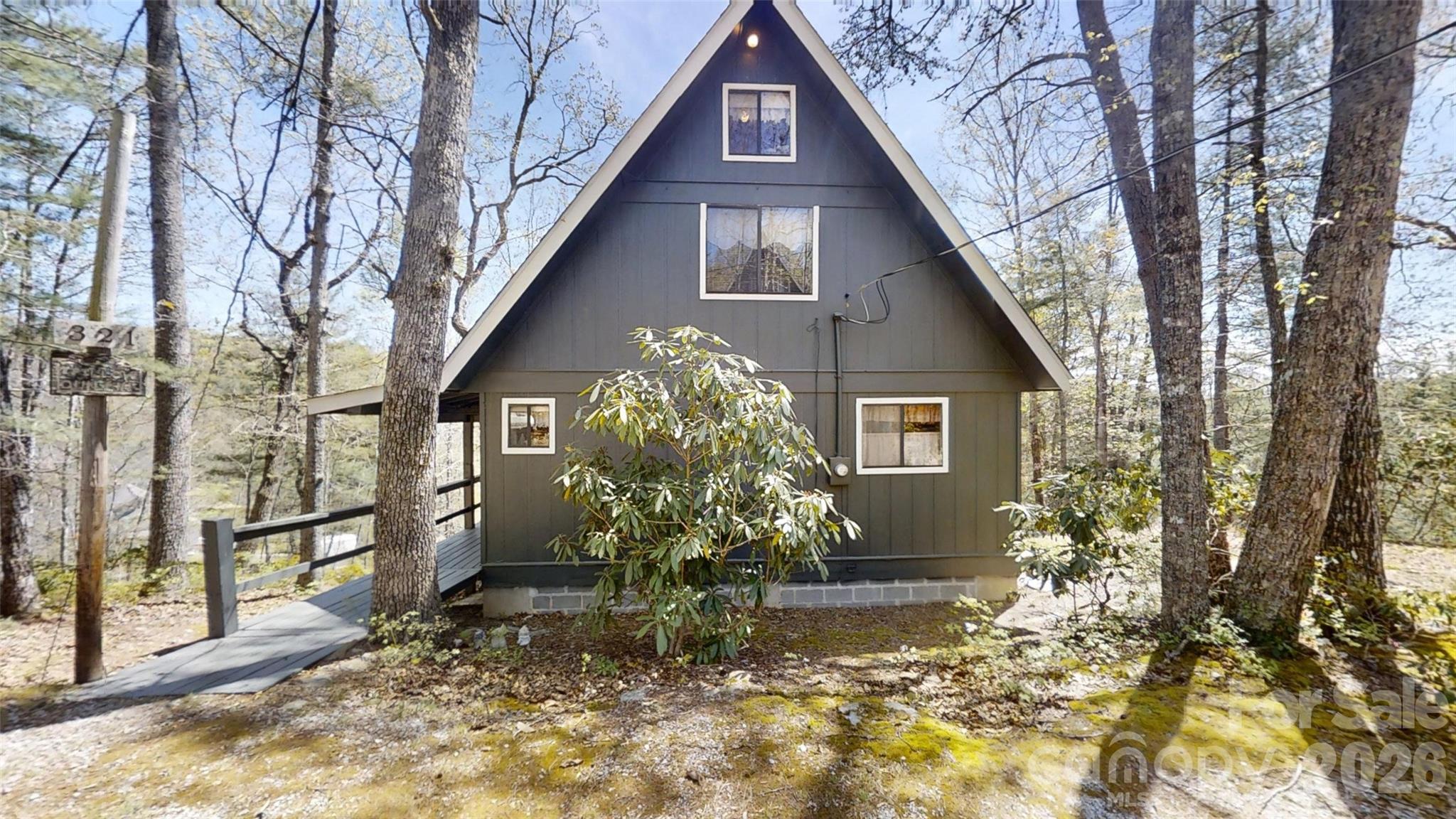 321 Doris Lisa View Drive — Hendersonville