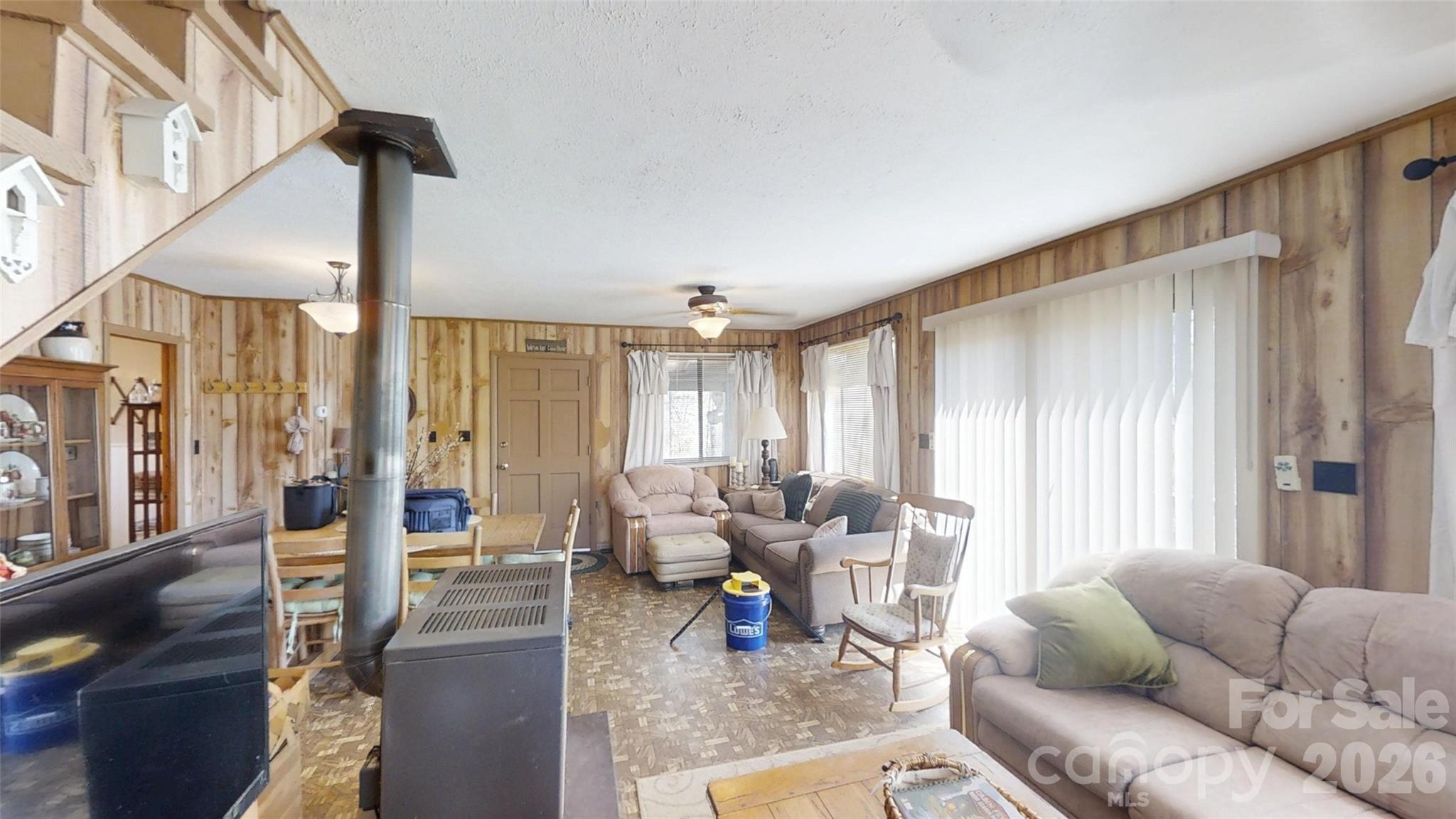 321 Doris Lisa View Drive — Hendersonville