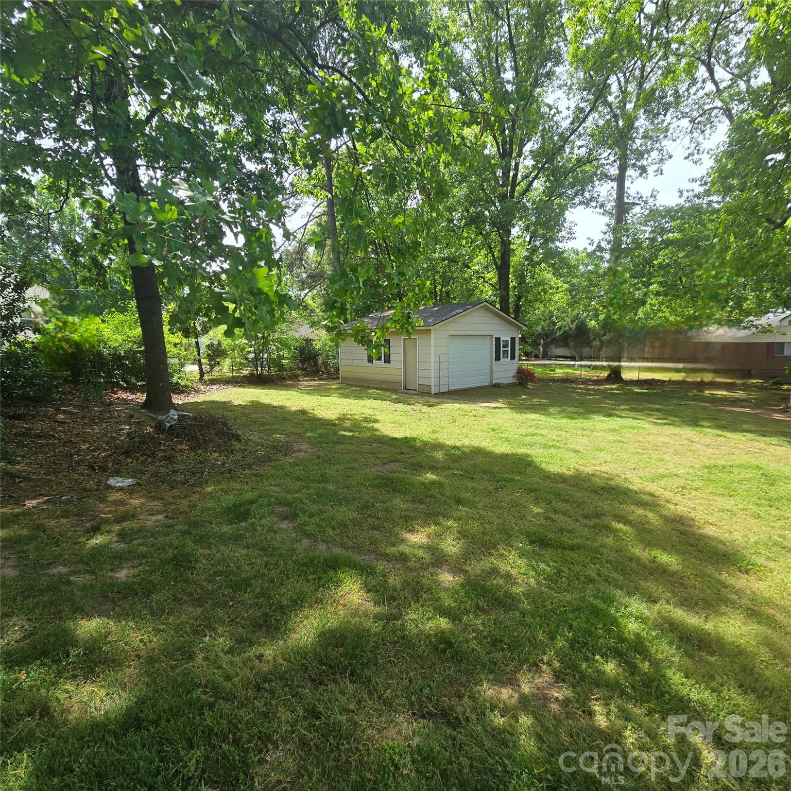 421 Kingfield Drive SW — Concord