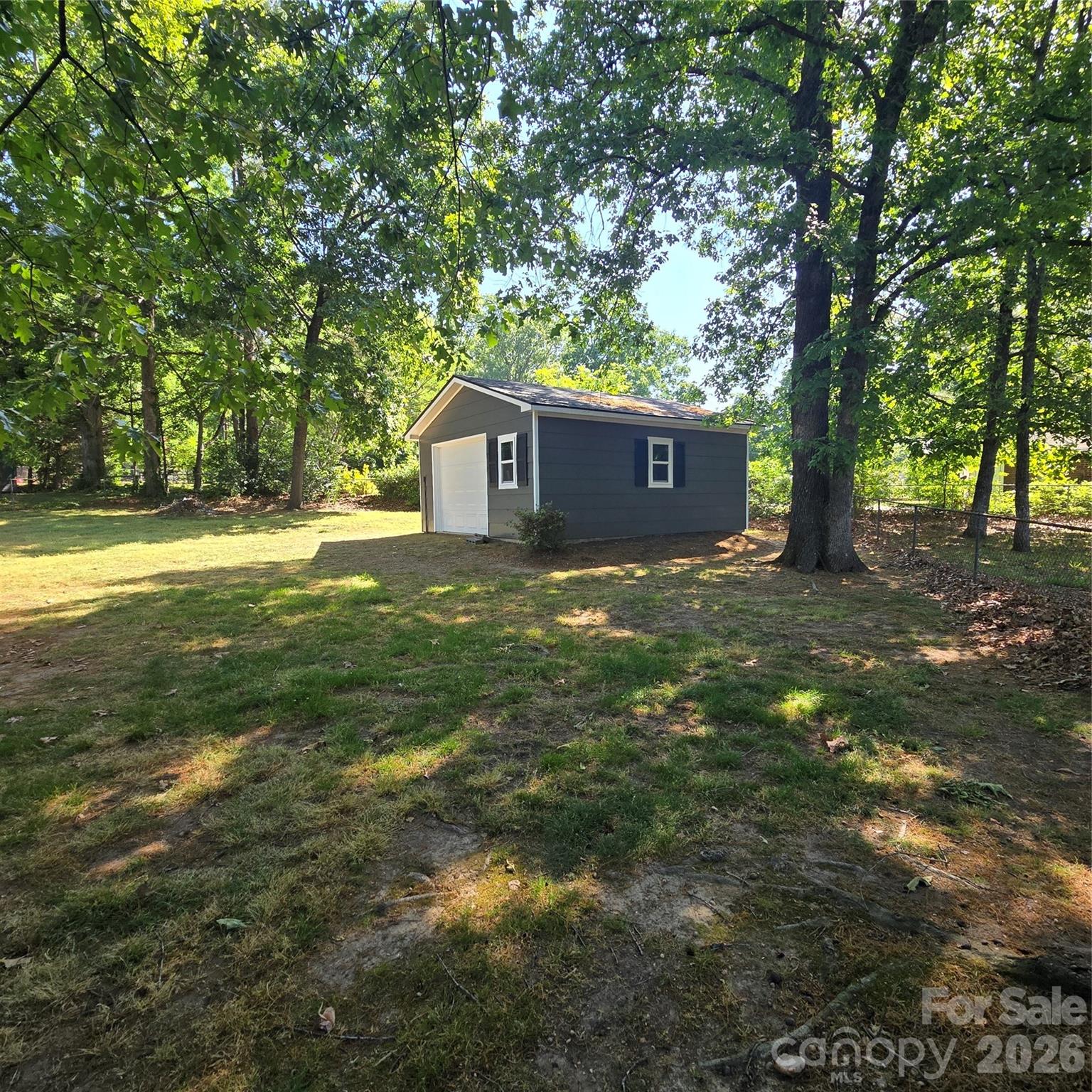 421 Kingfield Drive SW — Concord