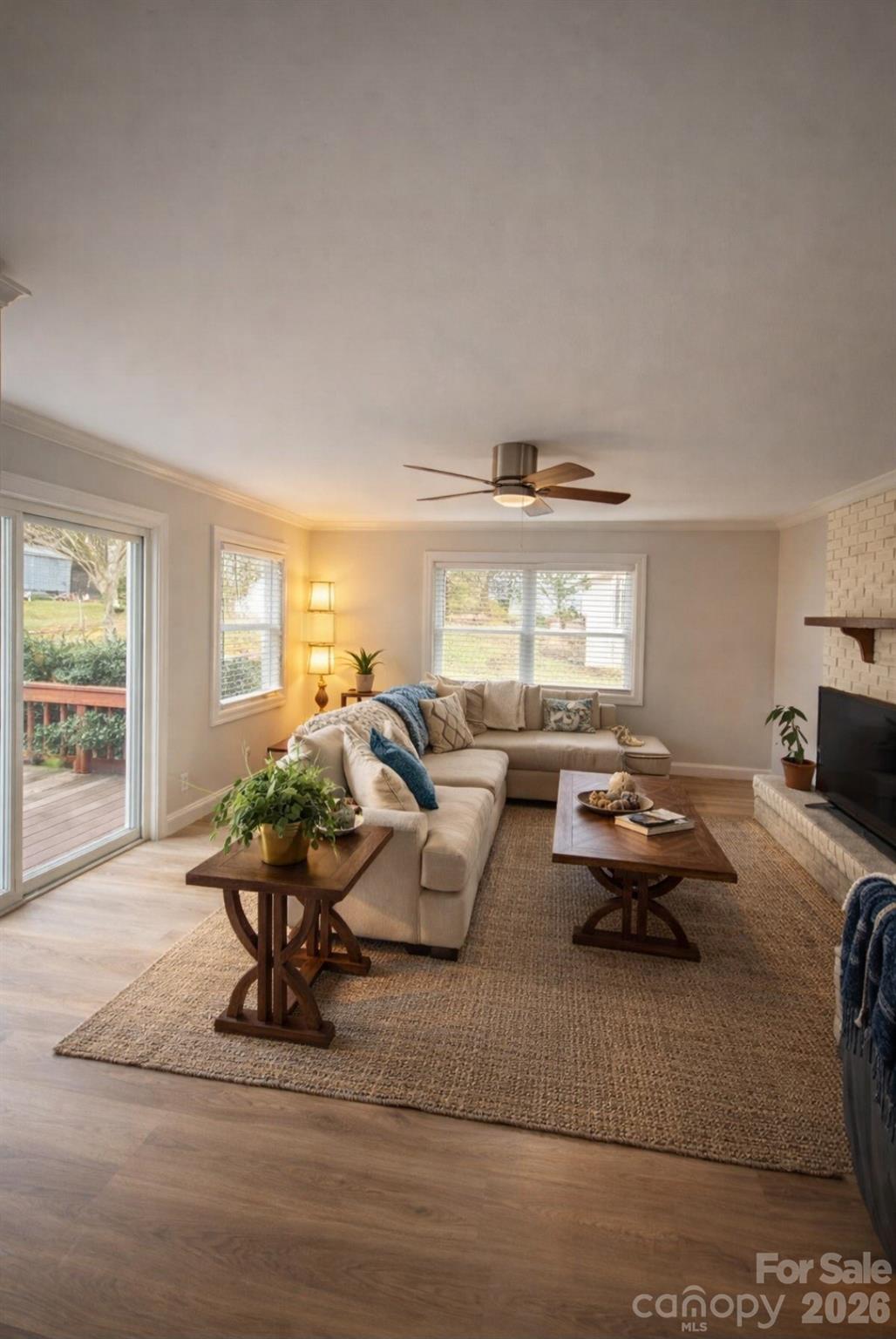 421 Kingfield Drive SW — Concord