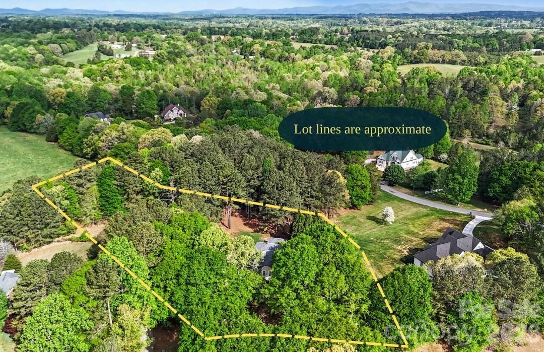 2929 Laura Road — Shelby