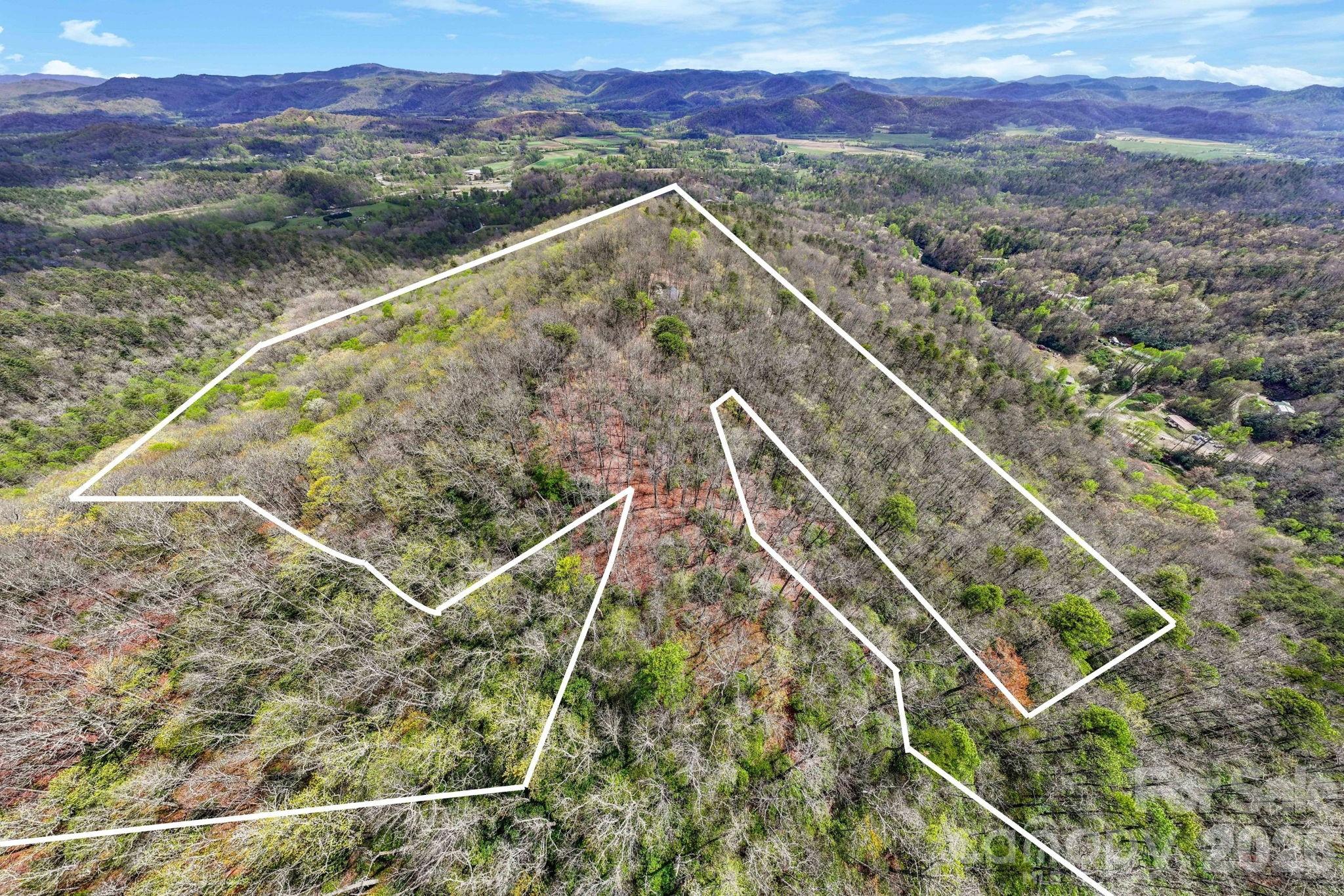 305 Stamey Creek Road — Brevard