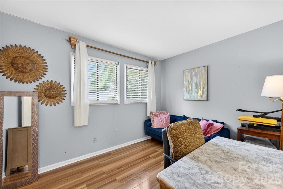 8007 Horse Chestnut Lane — Charlotte