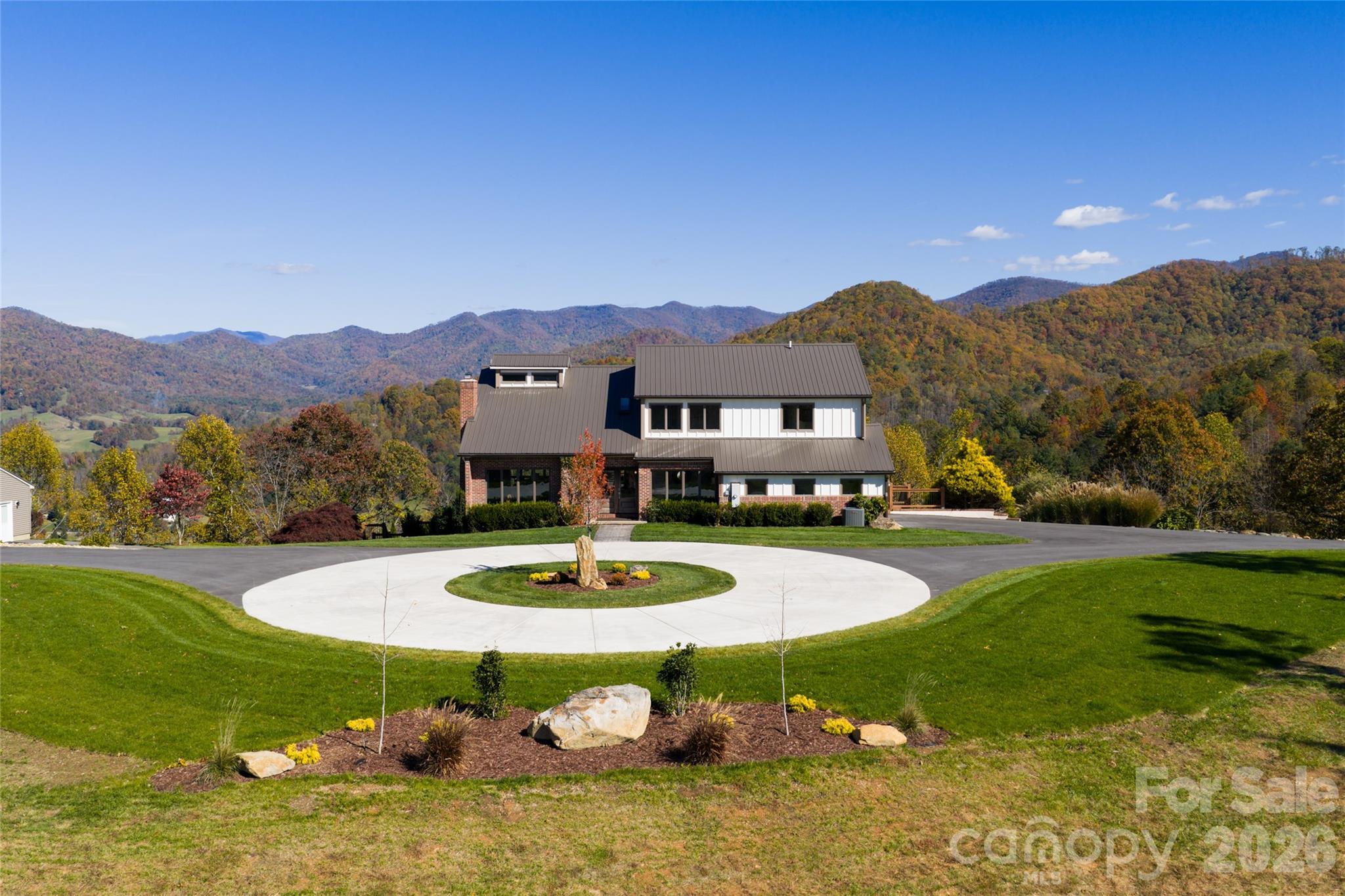 83 Cozy Mountain Lane — Weaverville
