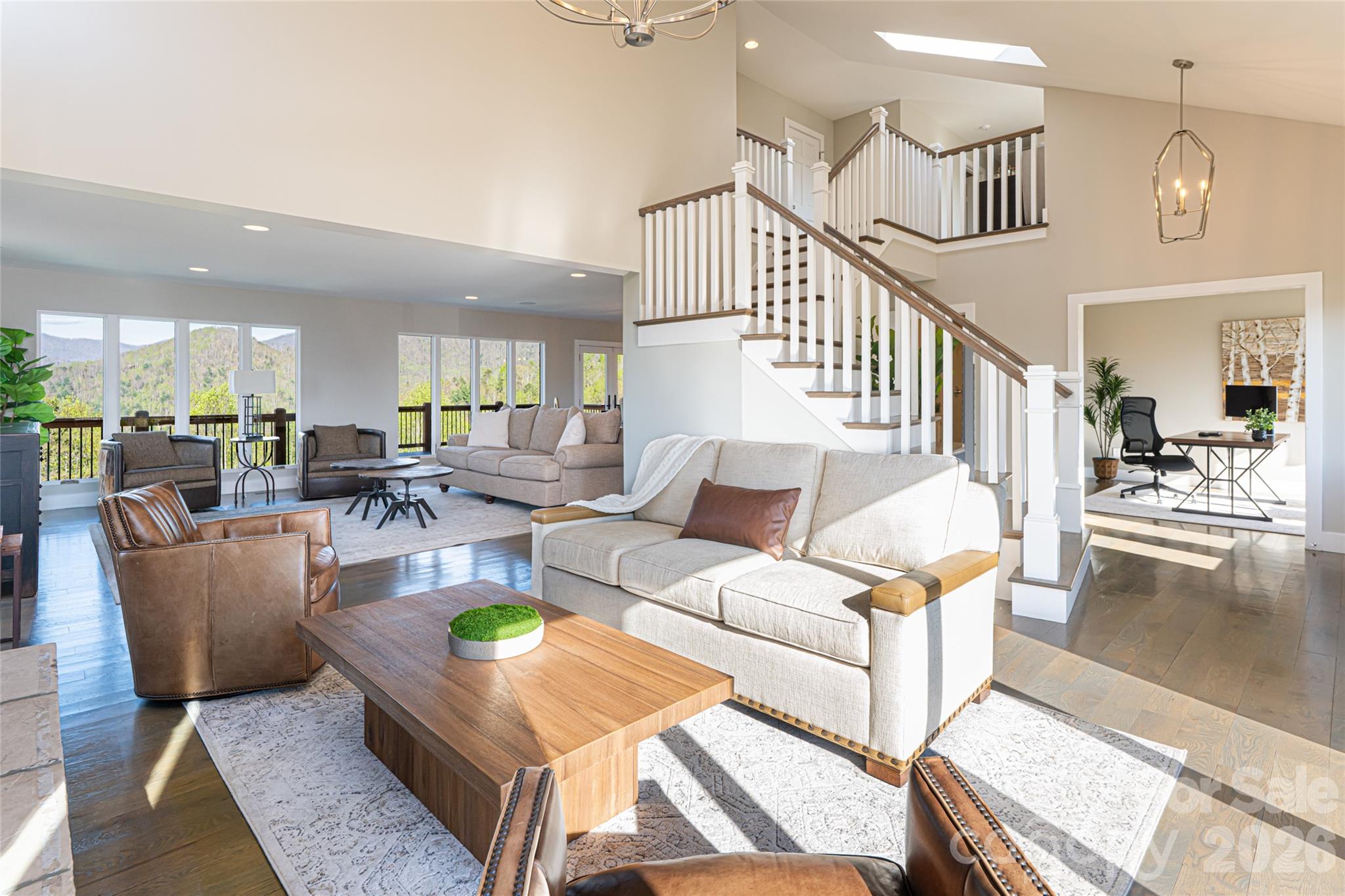 83 Cozy Mountain Lane — Weaverville