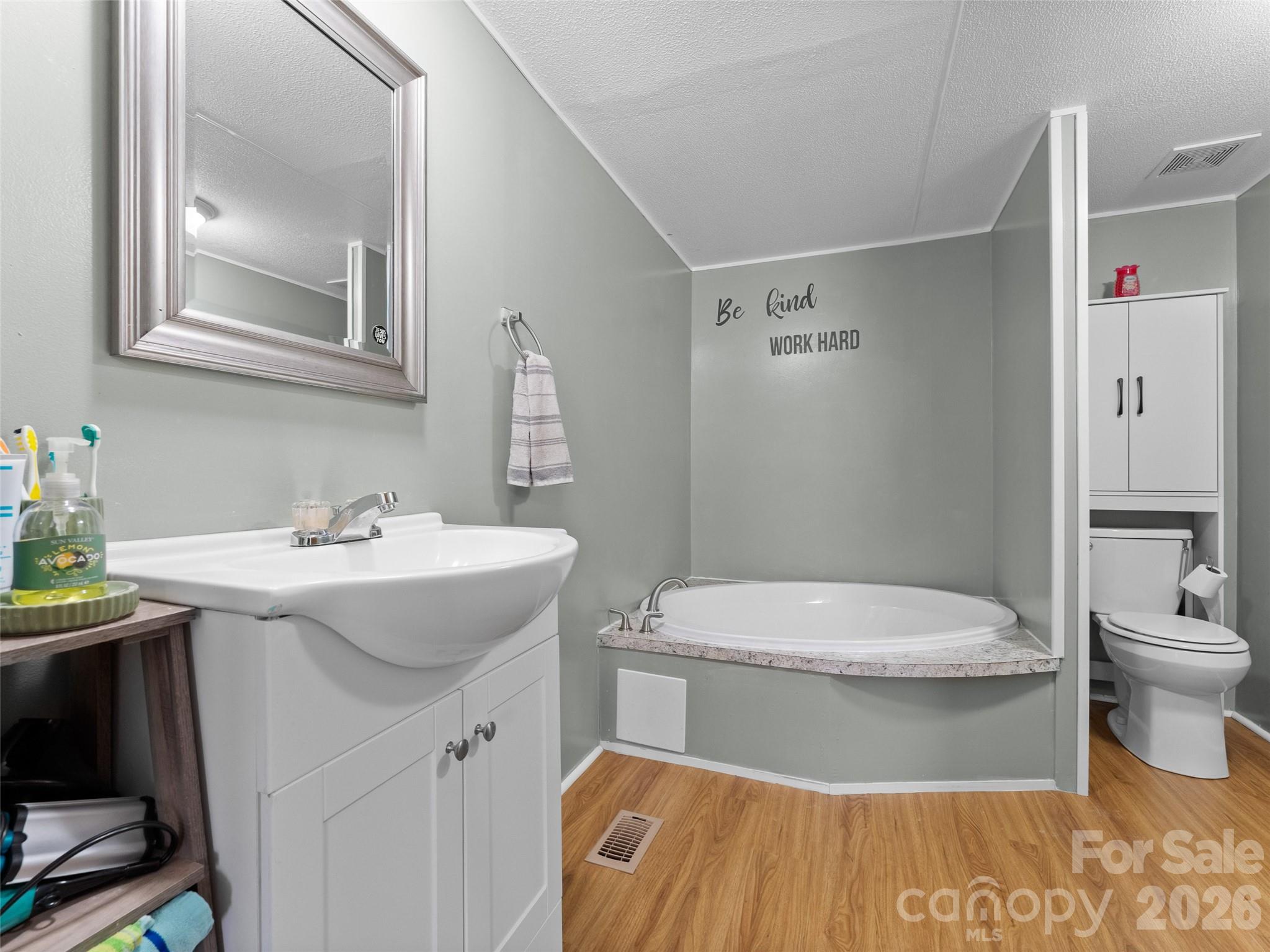 301 Matthew Lane — Canton