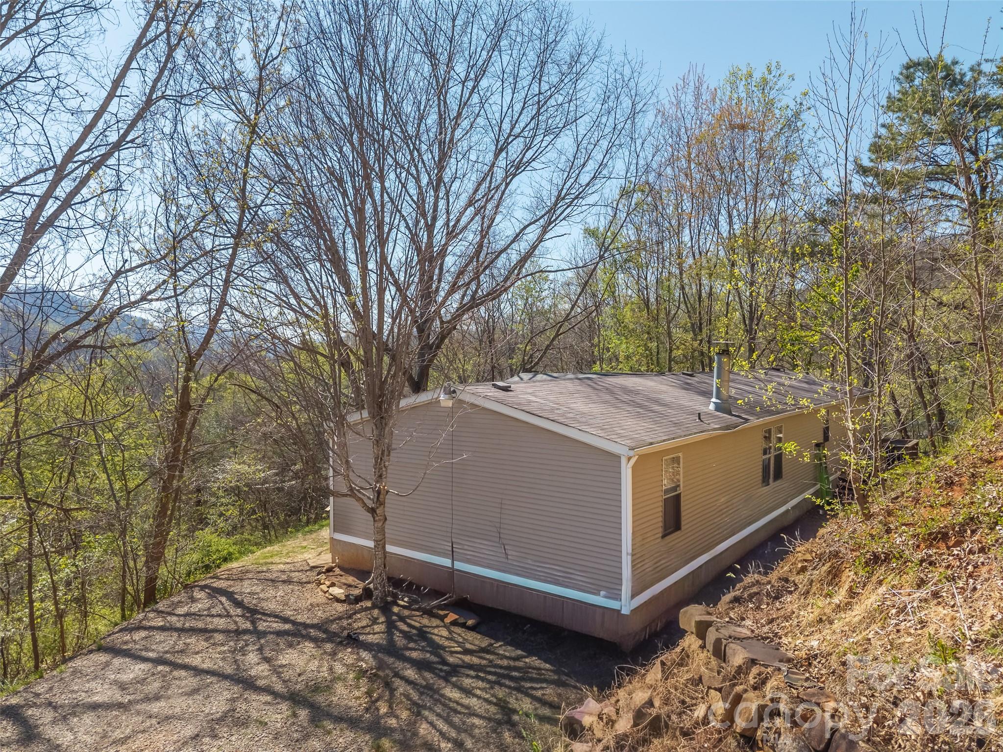 301 Matthew Lane — Canton