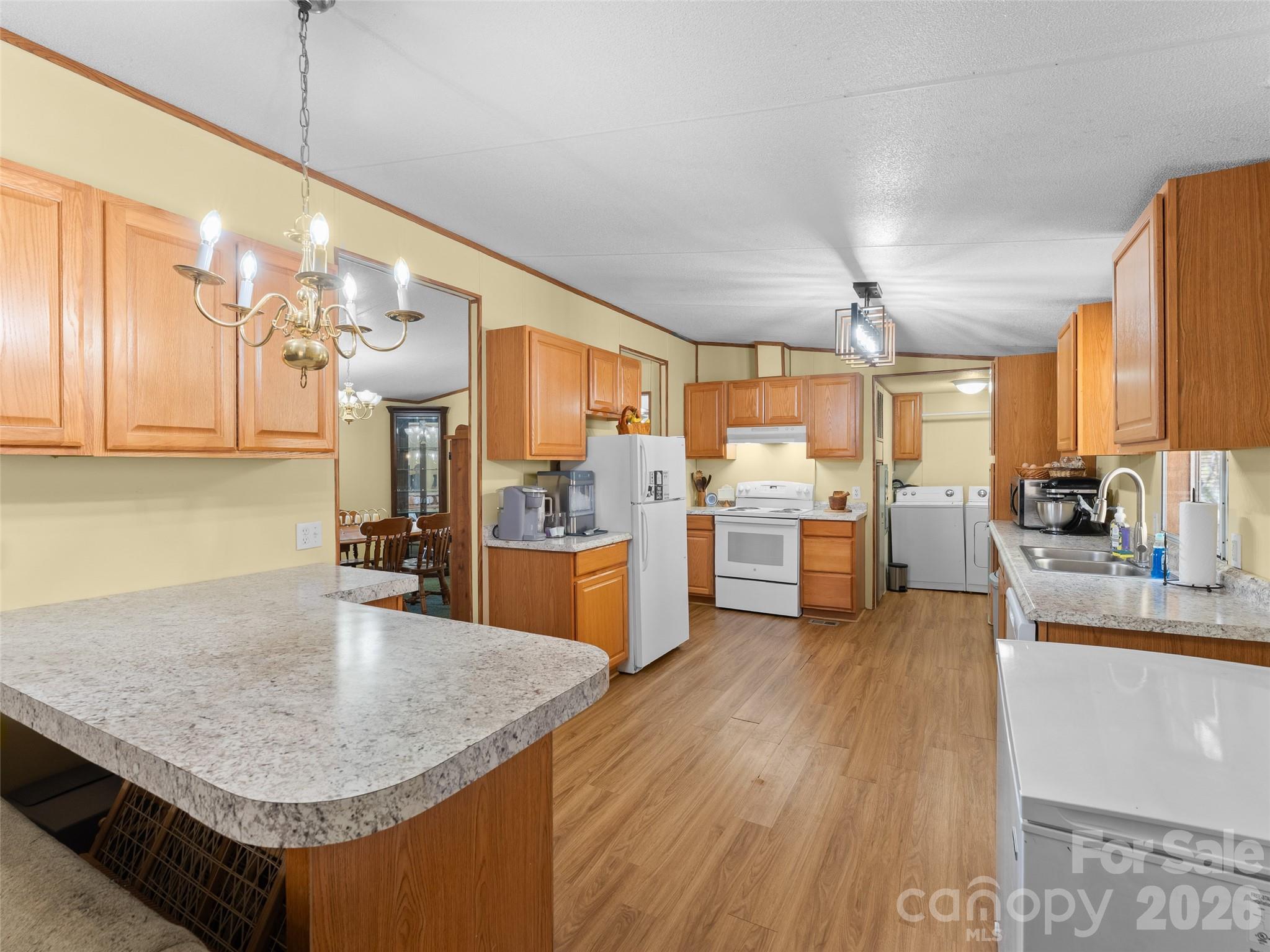 301 Matthew Lane — Canton