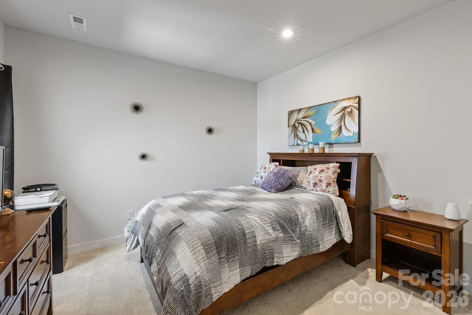 9866 Oaklawn Boulevard NW — Huntersville
