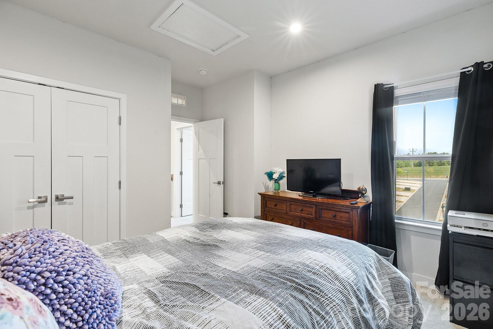 9866 Oaklawn Boulevard NW — Huntersville