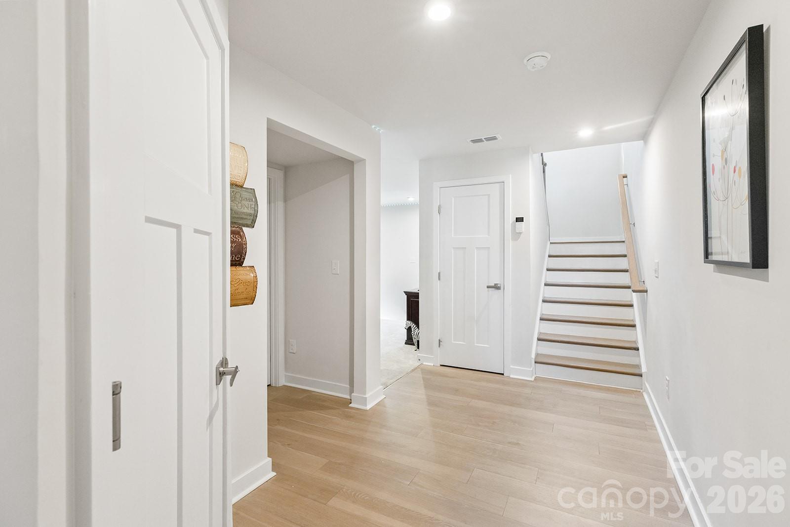 9866 Oaklawn Boulevard NW — Huntersville