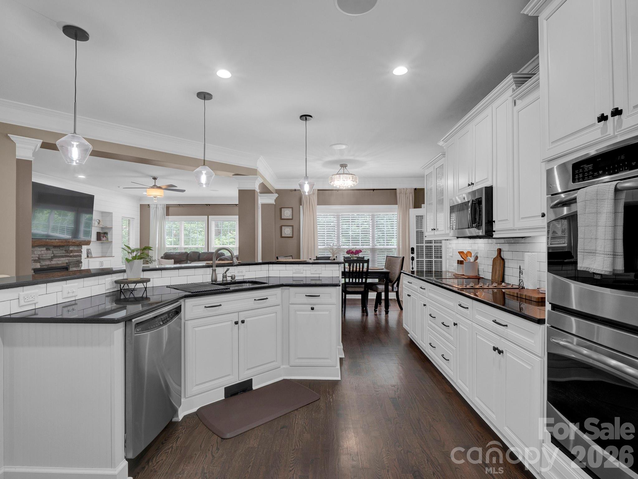 2652 Bedford Place NW — Concord