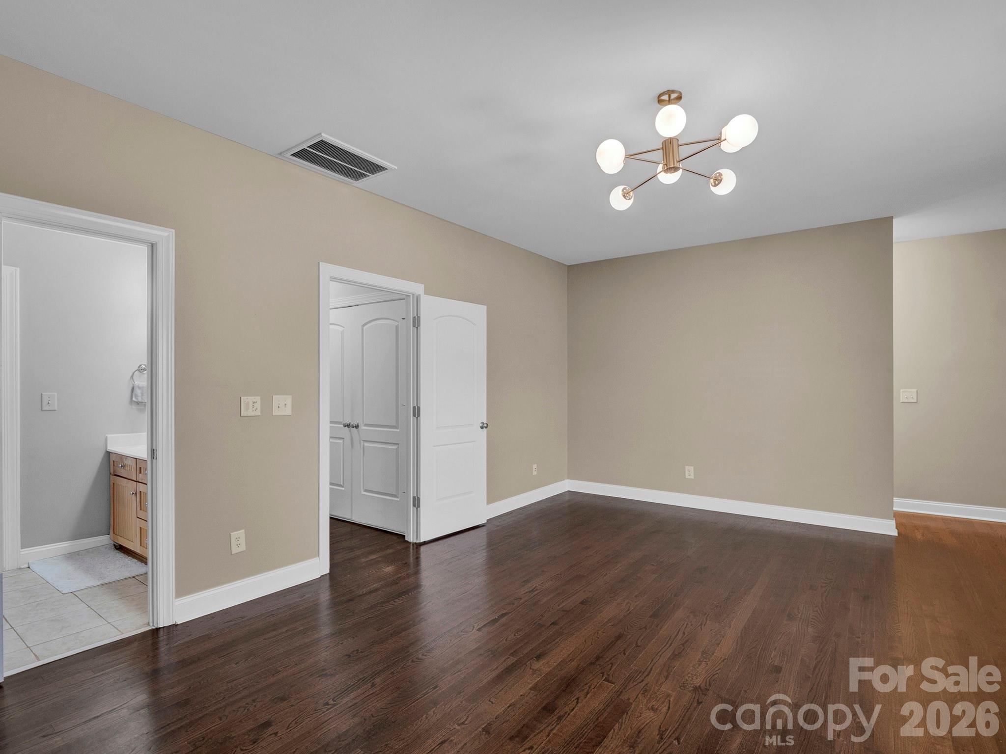 2652 Bedford Place NW — Concord