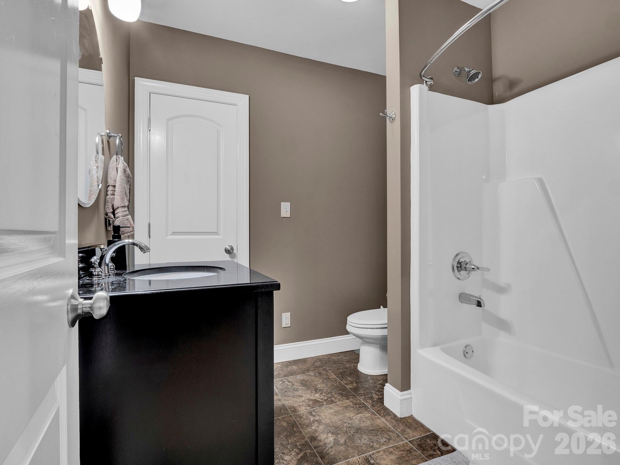 2652 Bedford Place NW — Concord