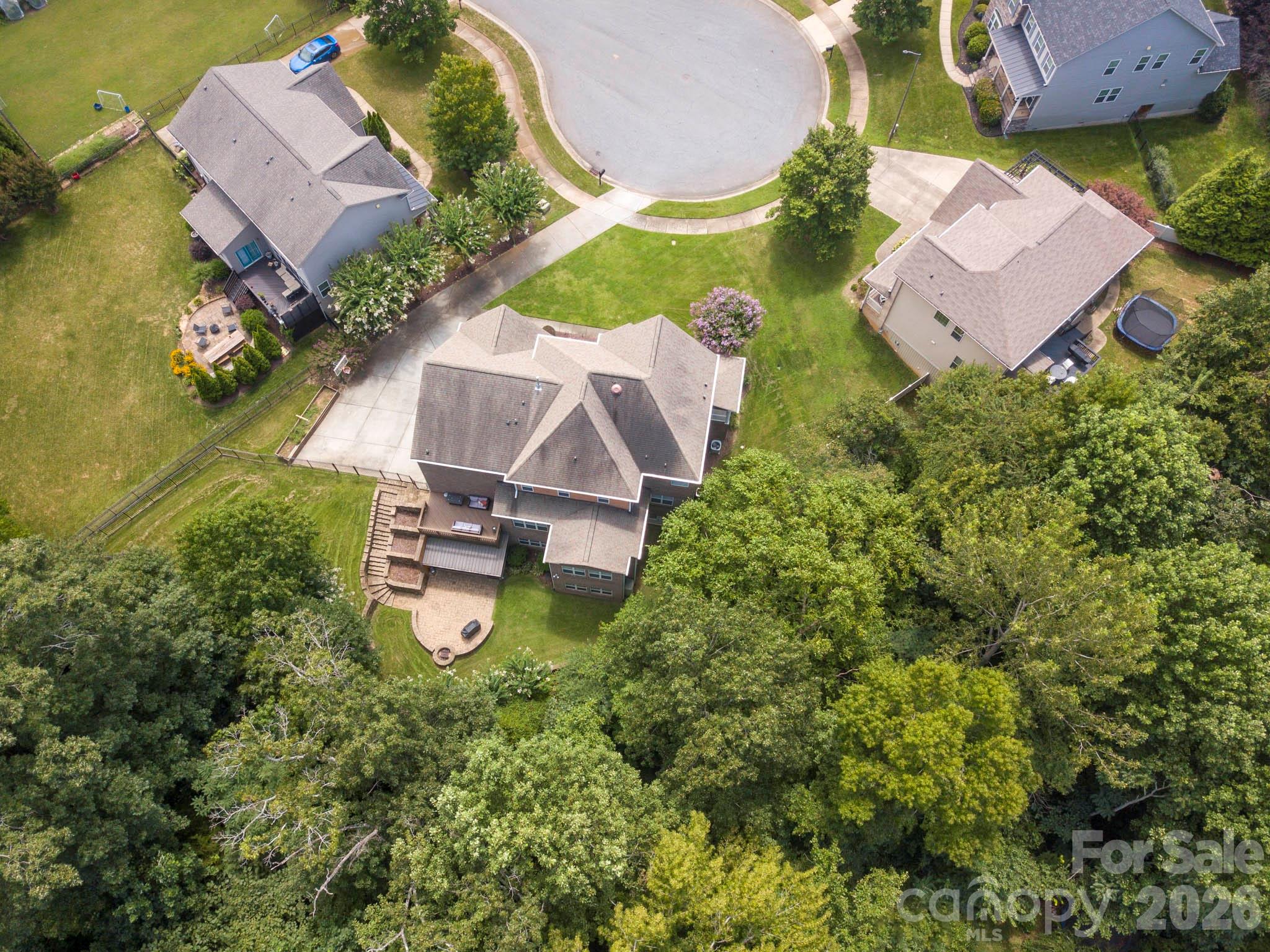2652 Bedford Place NW — Concord