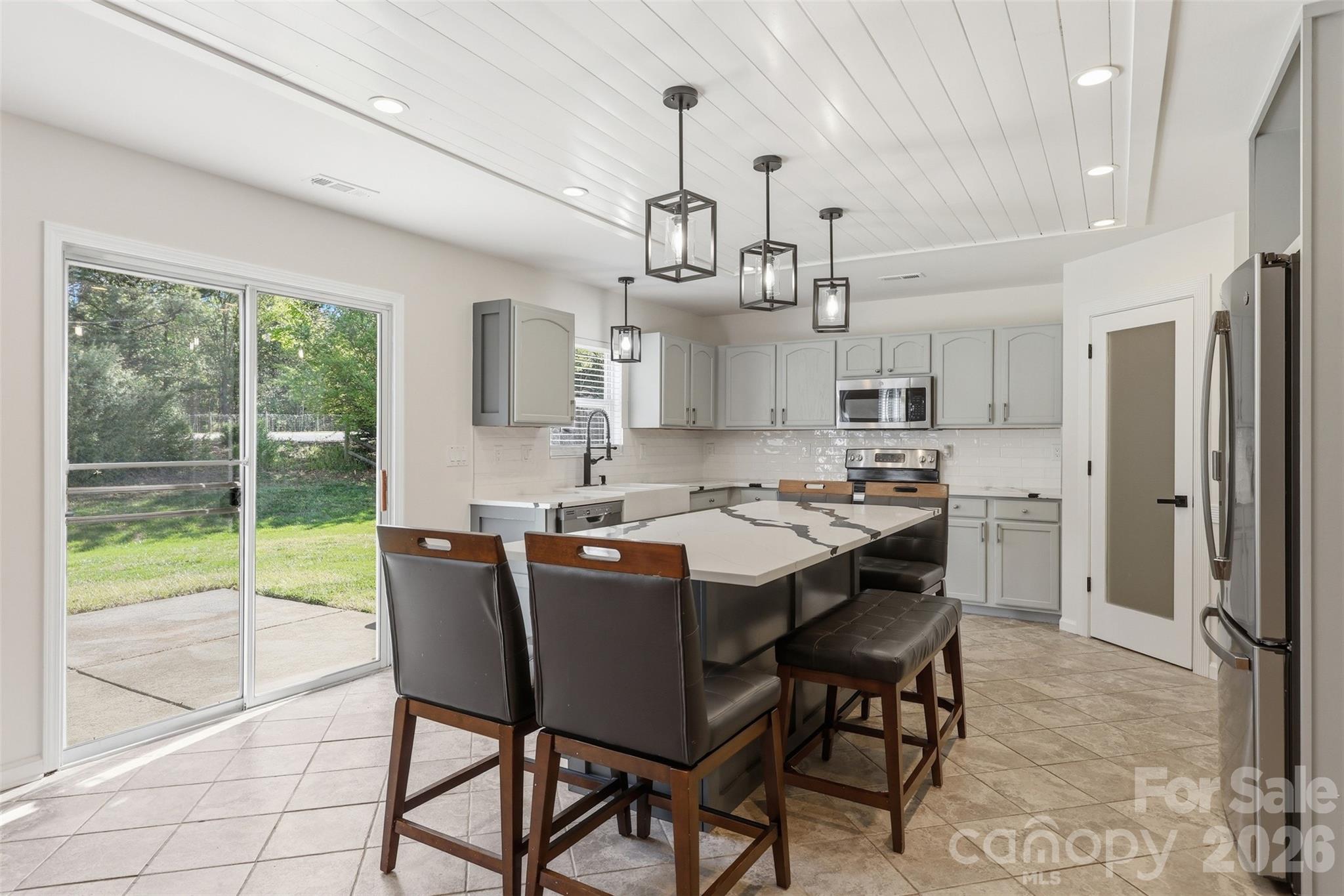 3902 Larkhaven Village Drive — Charlotte