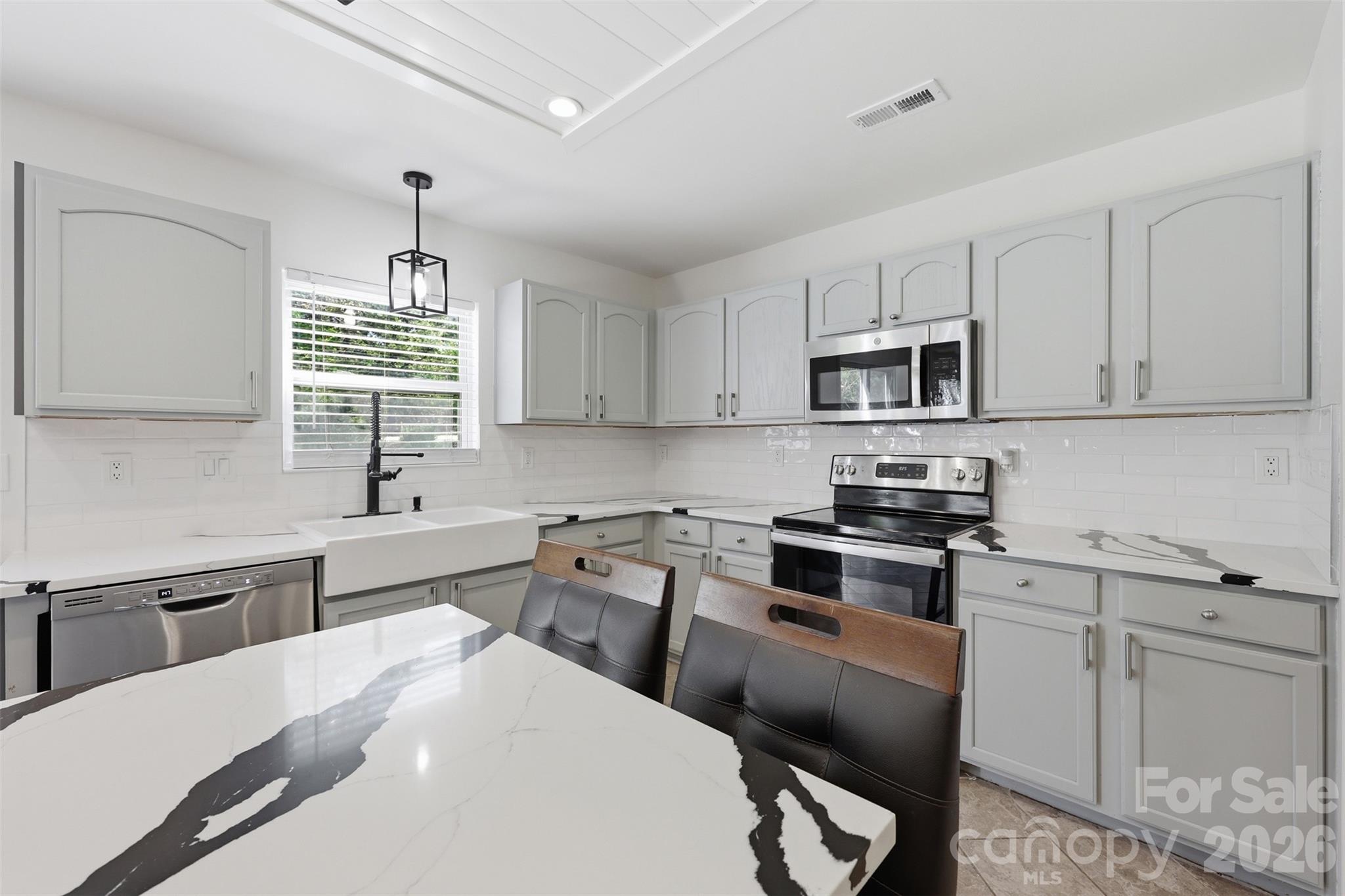 3902 Larkhaven Village Drive — Charlotte