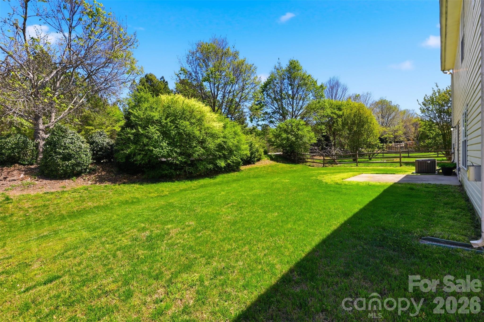 3902 Larkhaven Village Drive — Charlotte