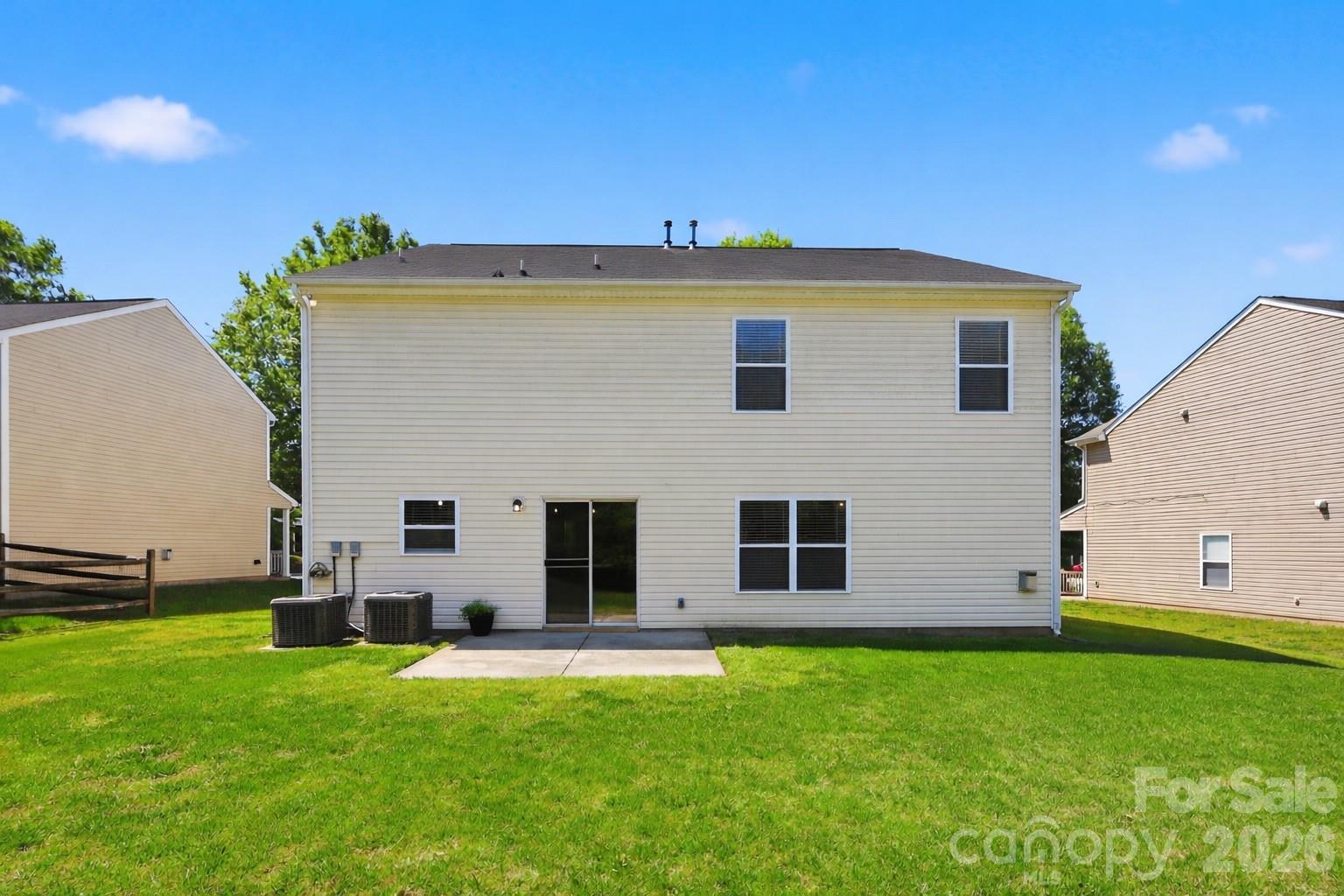 3902 Larkhaven Village Drive — Charlotte