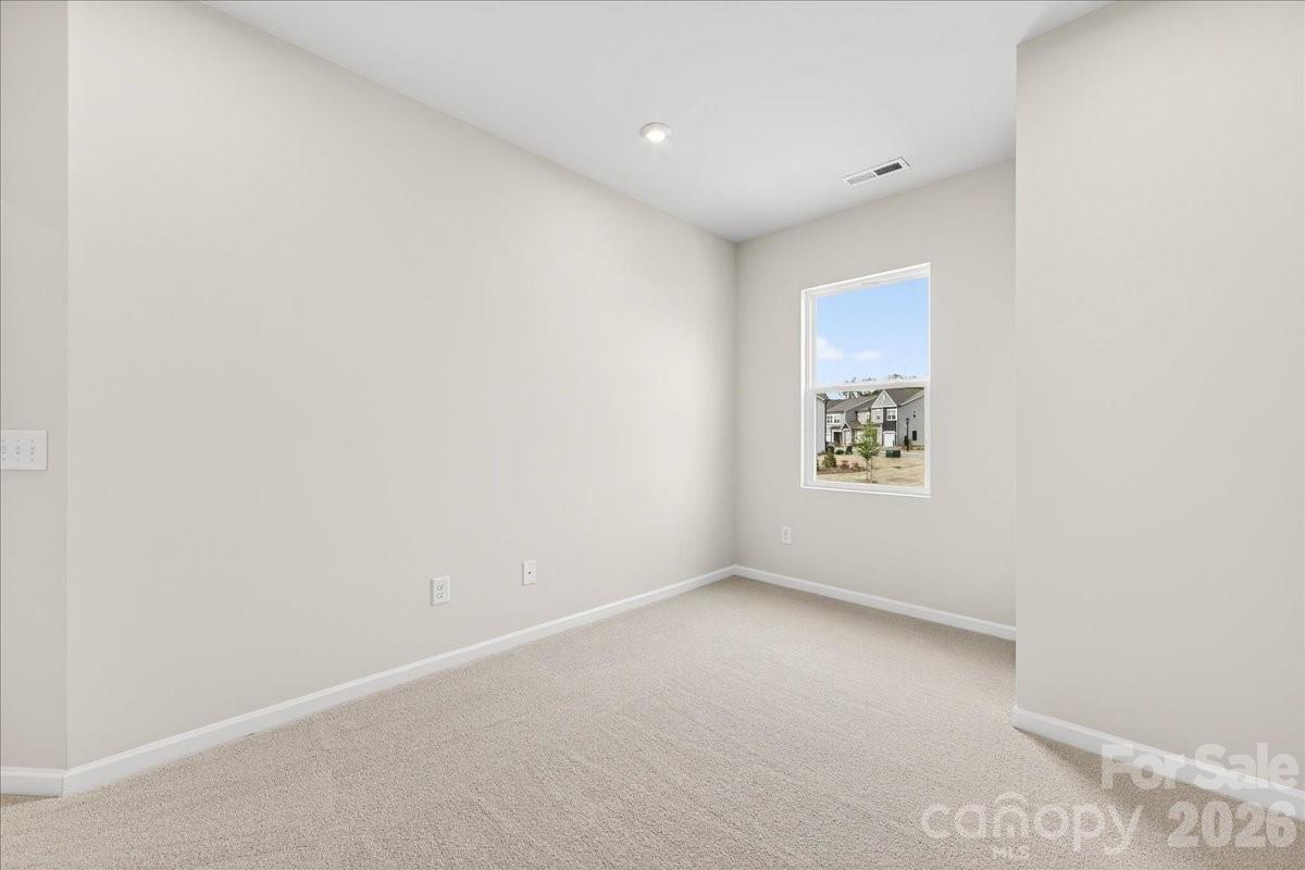 6057 Longar Lane — Charlotte