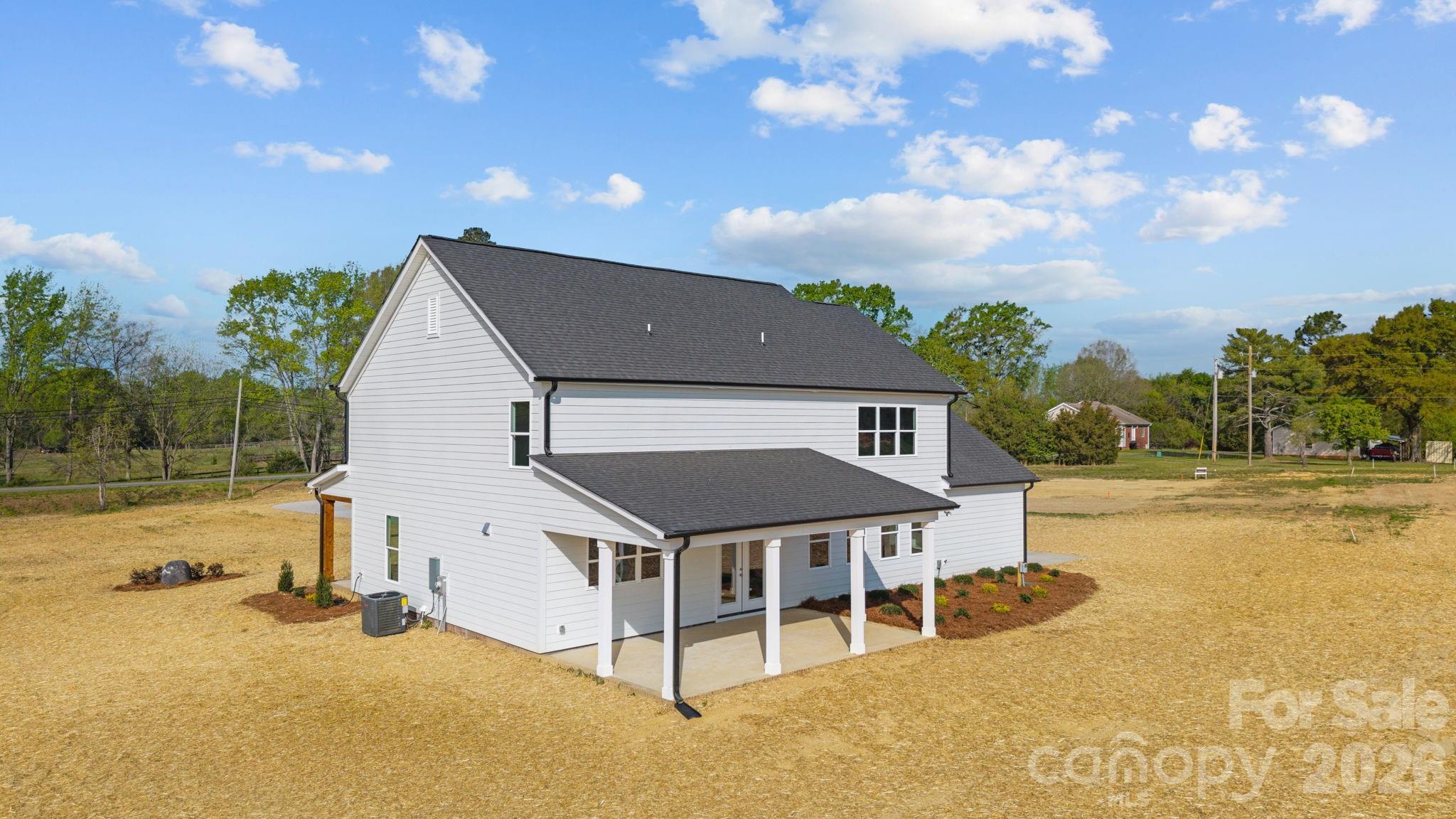 2435 wolf pond Road #2 — Monroe