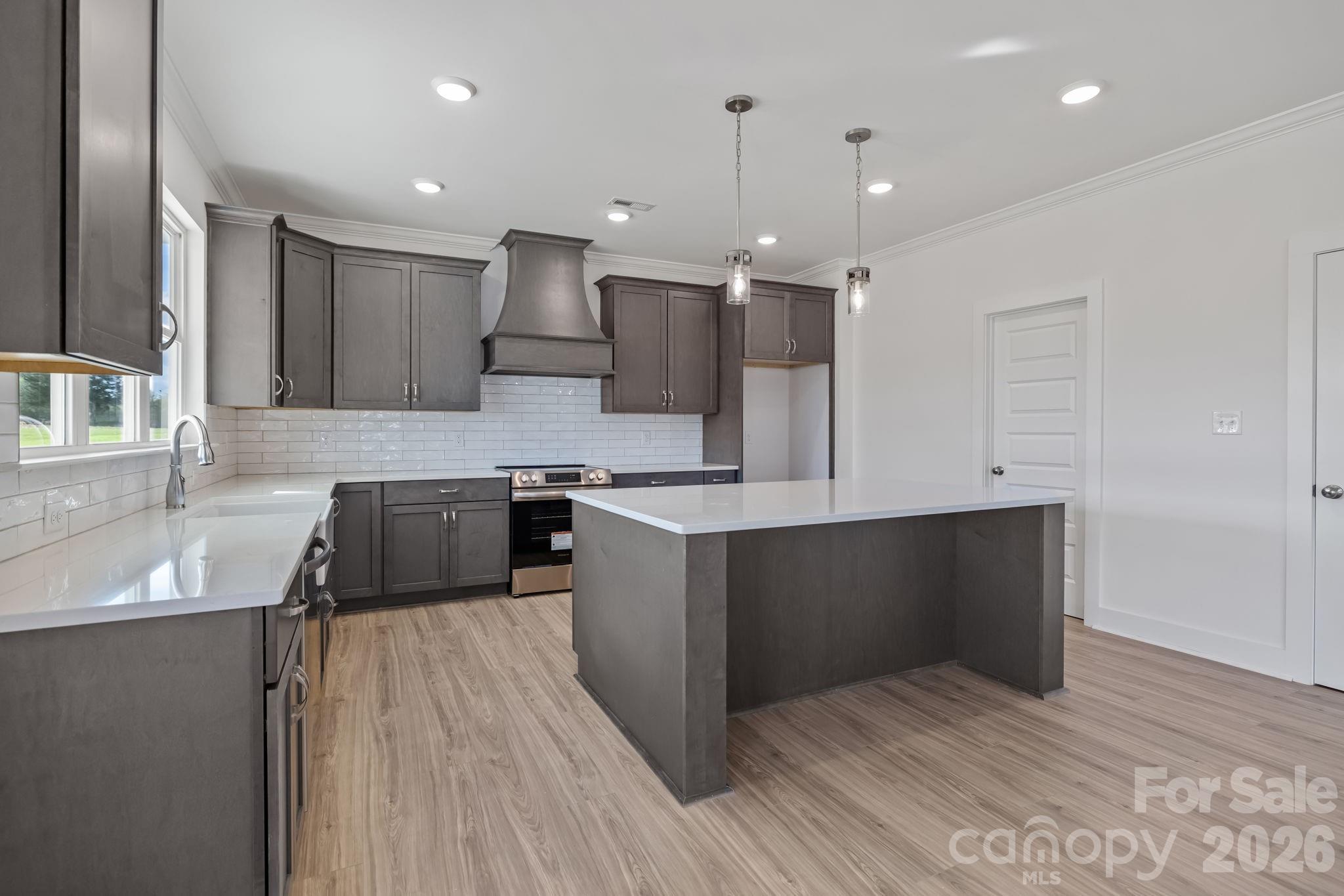 2435 wolf pond Road #2 — Monroe