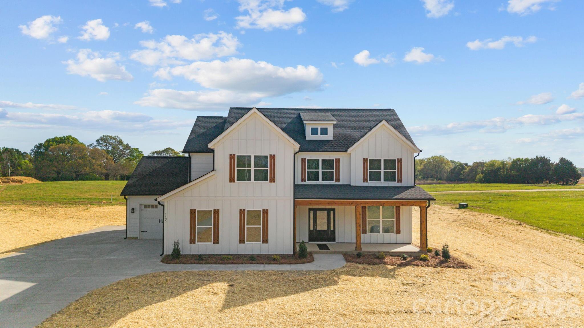 2435 wolf pond Road #2 — Monroe