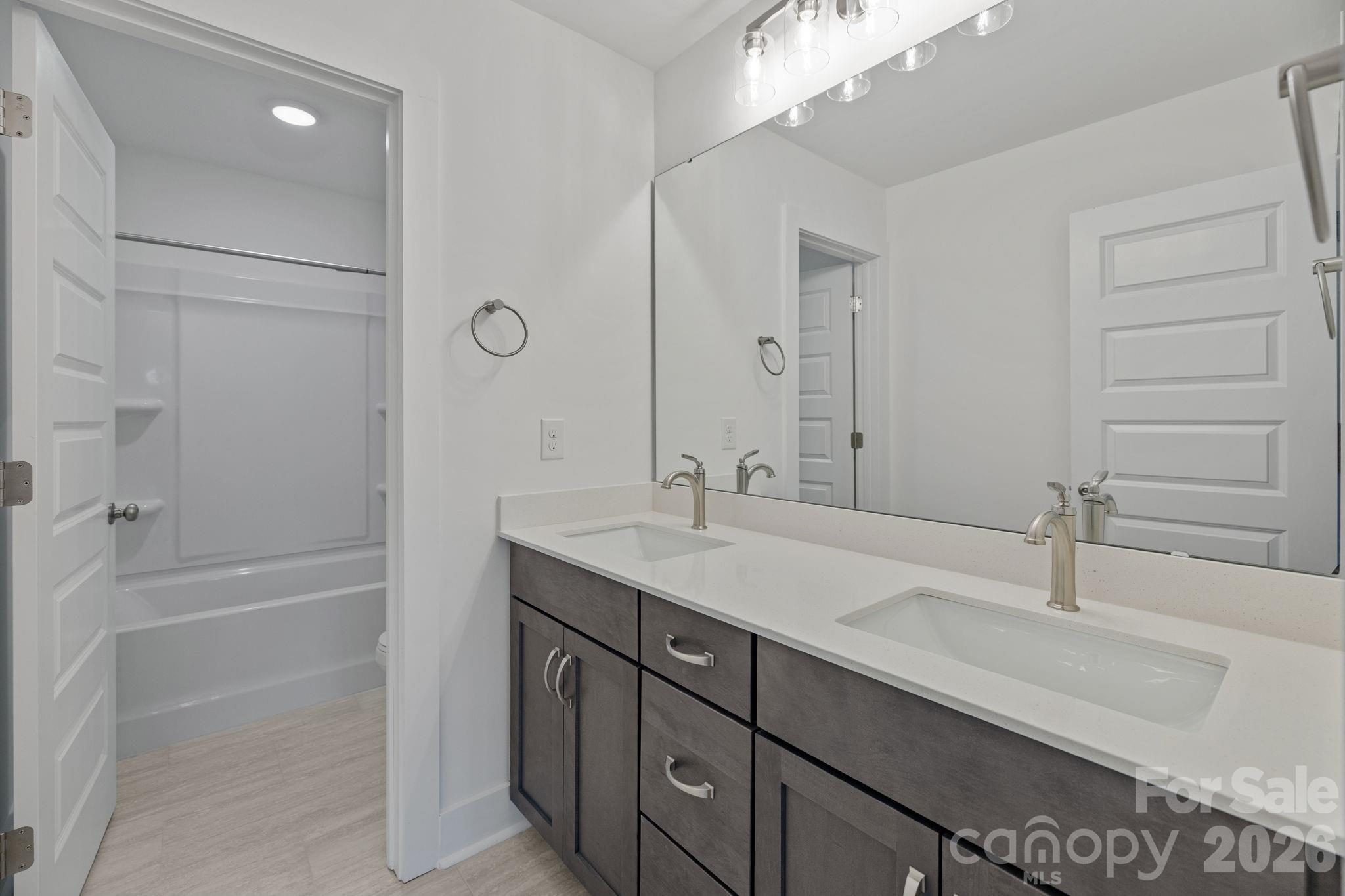 2435 wolf pond Road #2 — Monroe