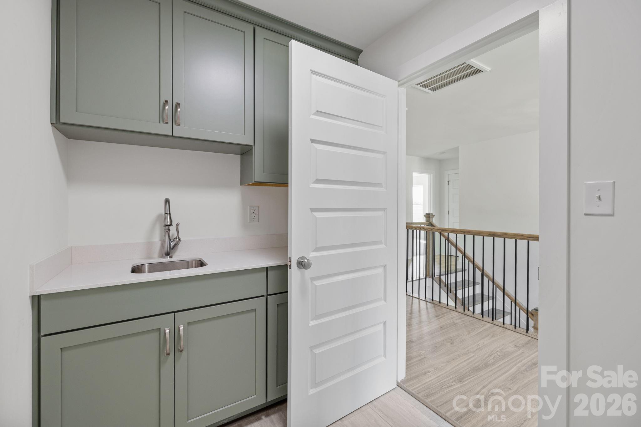 2435 wolf pond Road #2 — Monroe