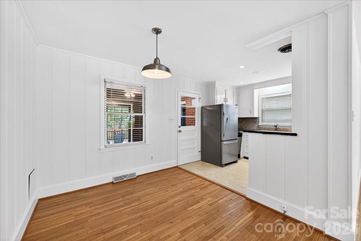 5413 Gwynne Avenue — Charlotte