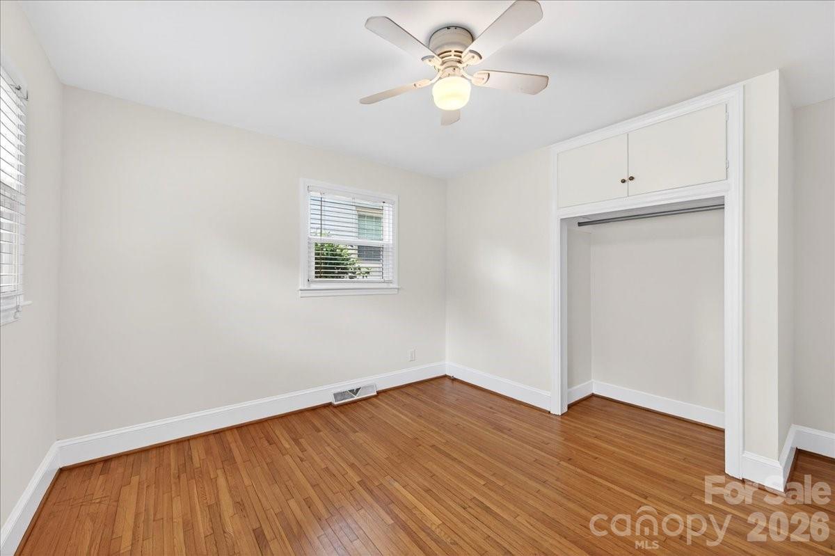 5413 Gwynne Avenue — Charlotte