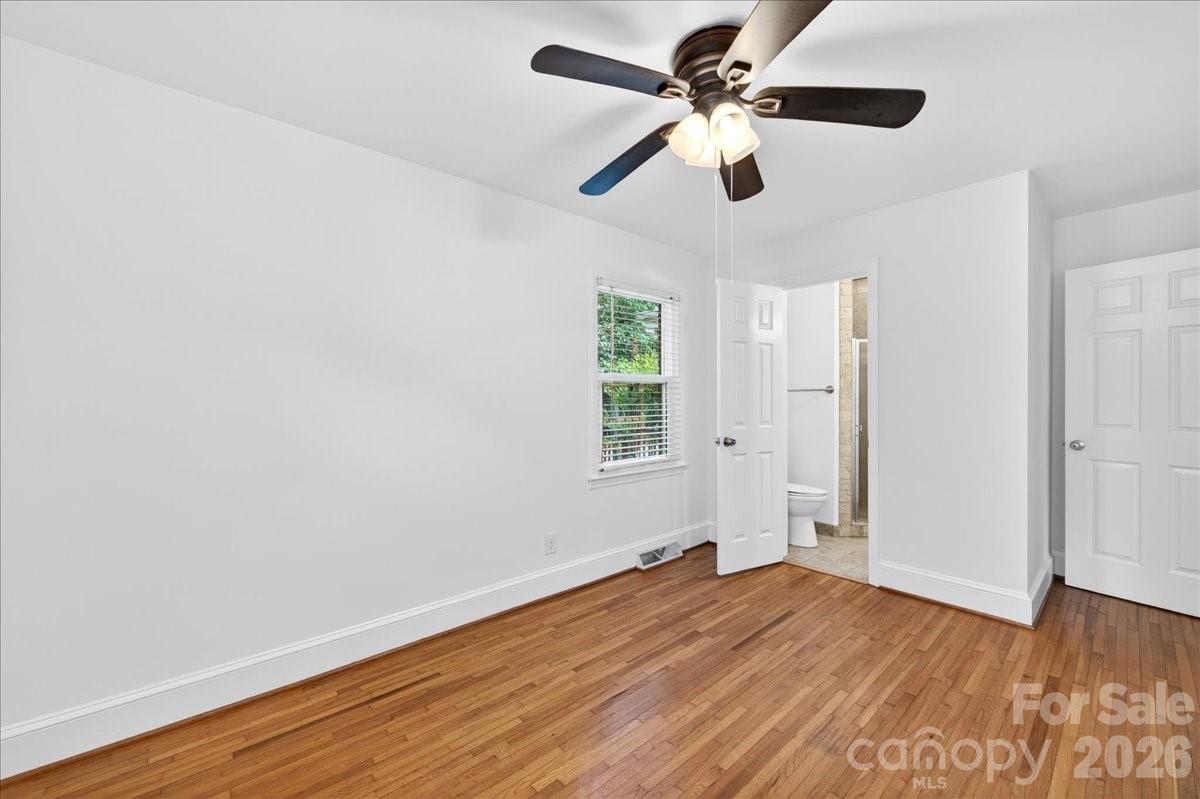 5413 Gwynne Avenue — Charlotte